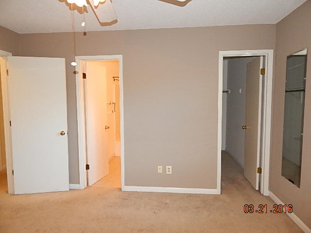 CREEKSIDE 5 - Residential Lease