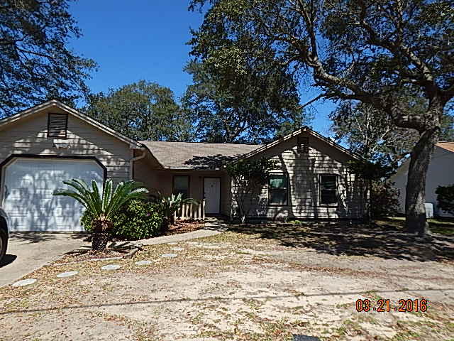 CREEKSIDE 5 - Residential Lease