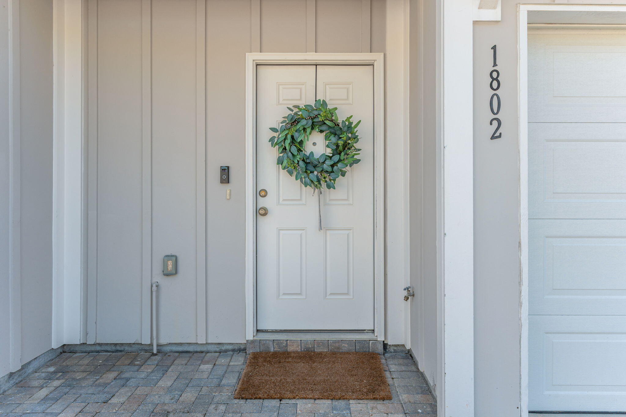 stable lanes - Residential Lease