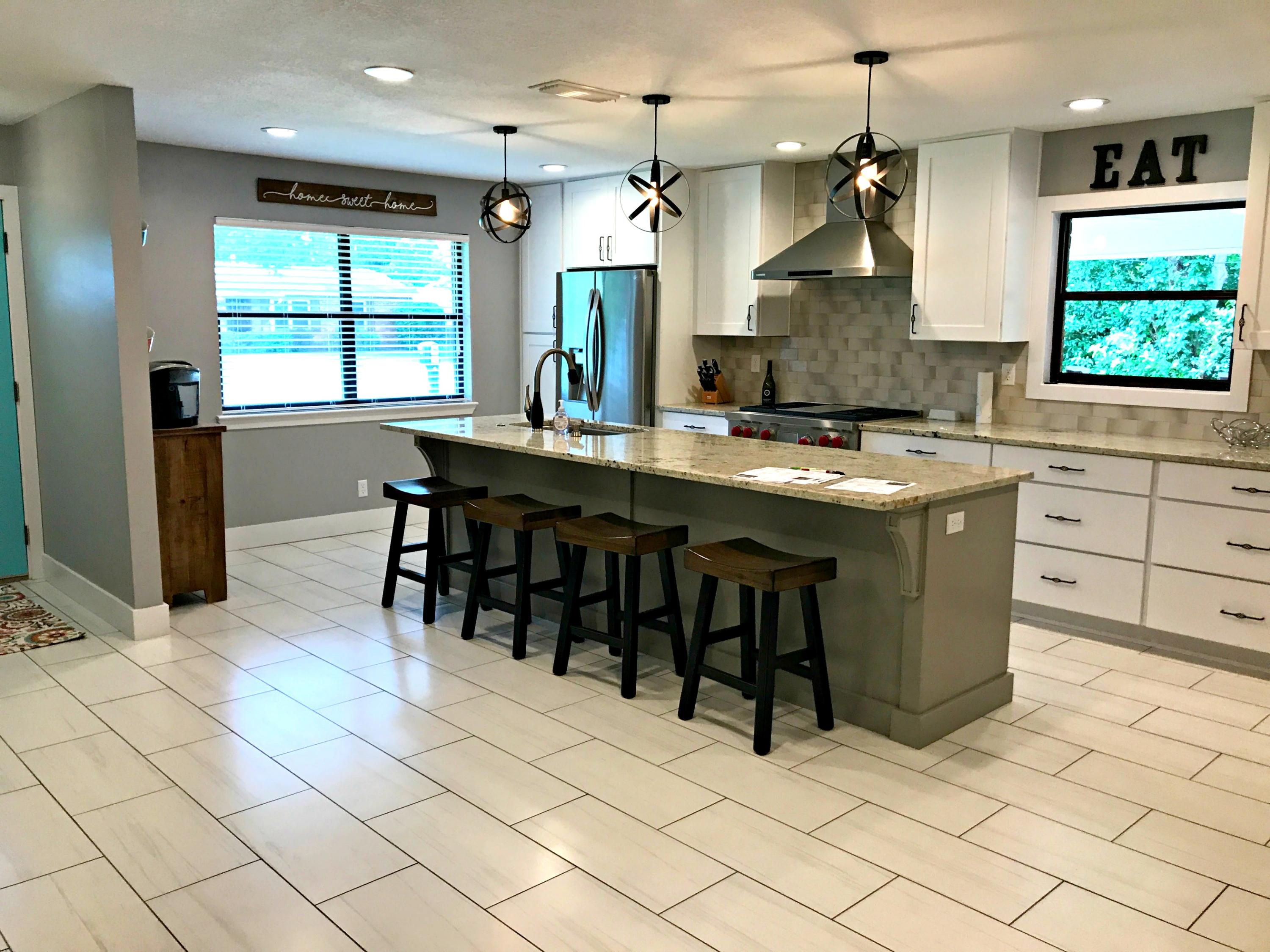 BAYOU WOODS 1ST ADDN - Residential