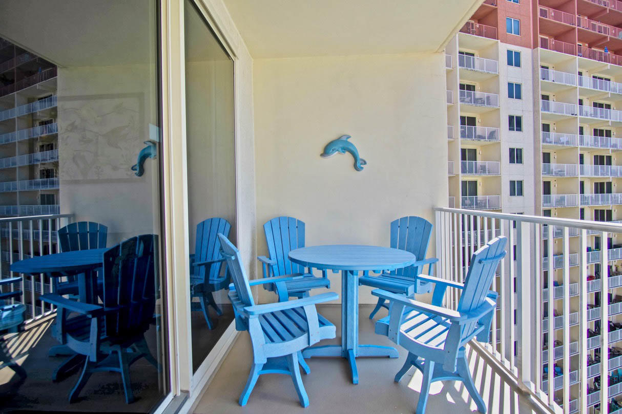 SHORES OF PANAMA - Residential