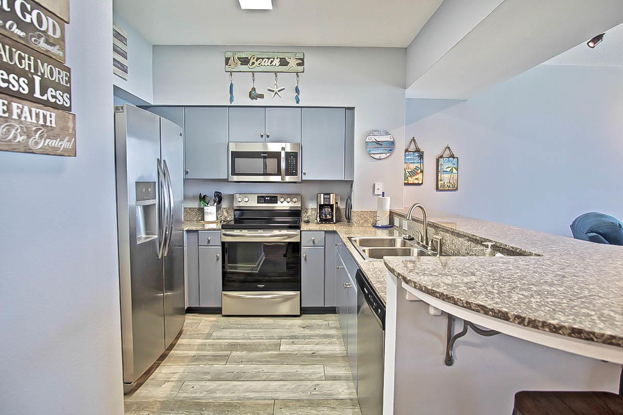 SHORES OF PANAMA - Residential