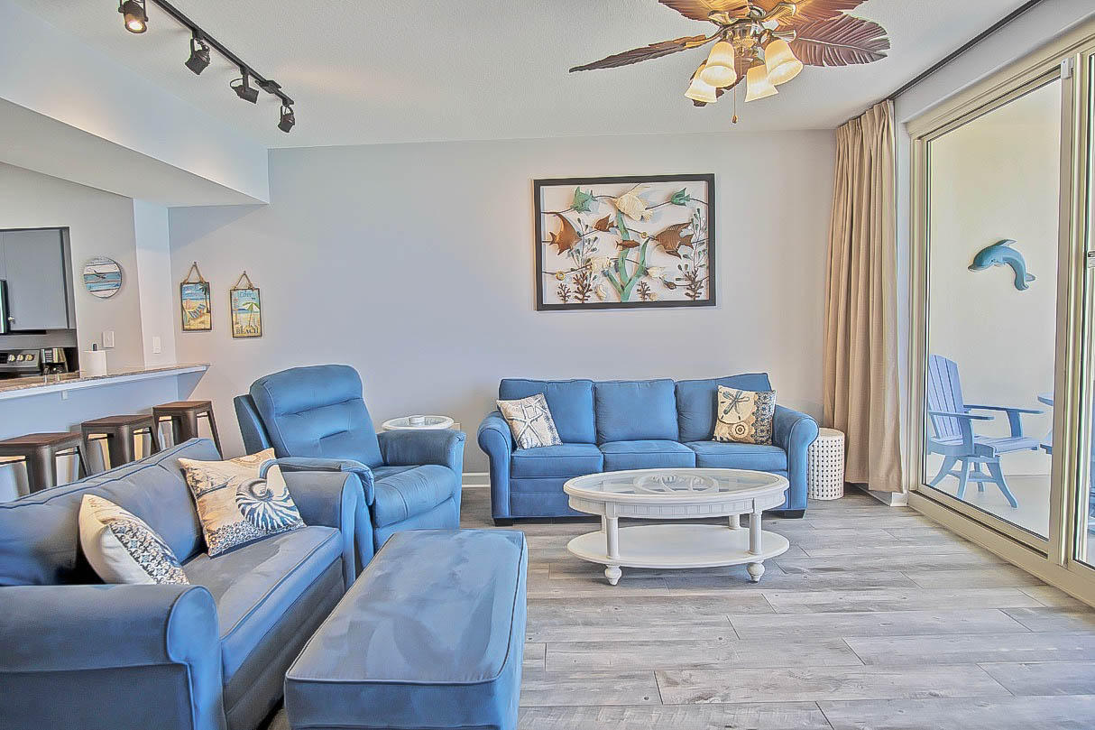 SHORES OF PANAMA - Residential