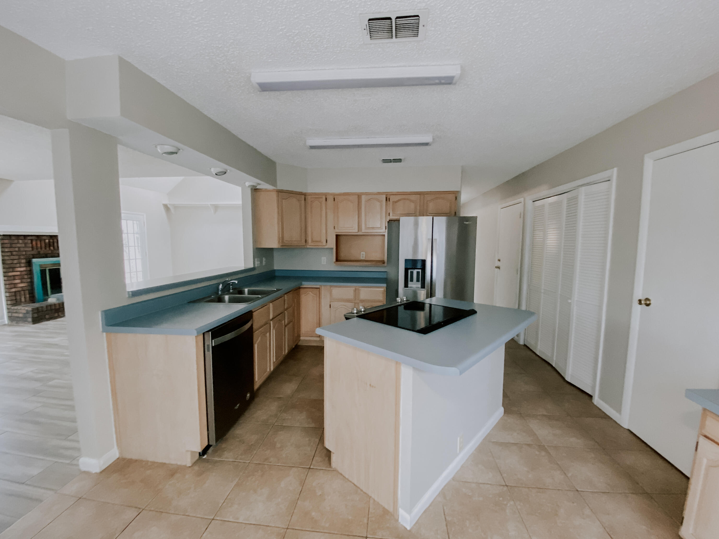 BERKSHIRE WOODS - Residential