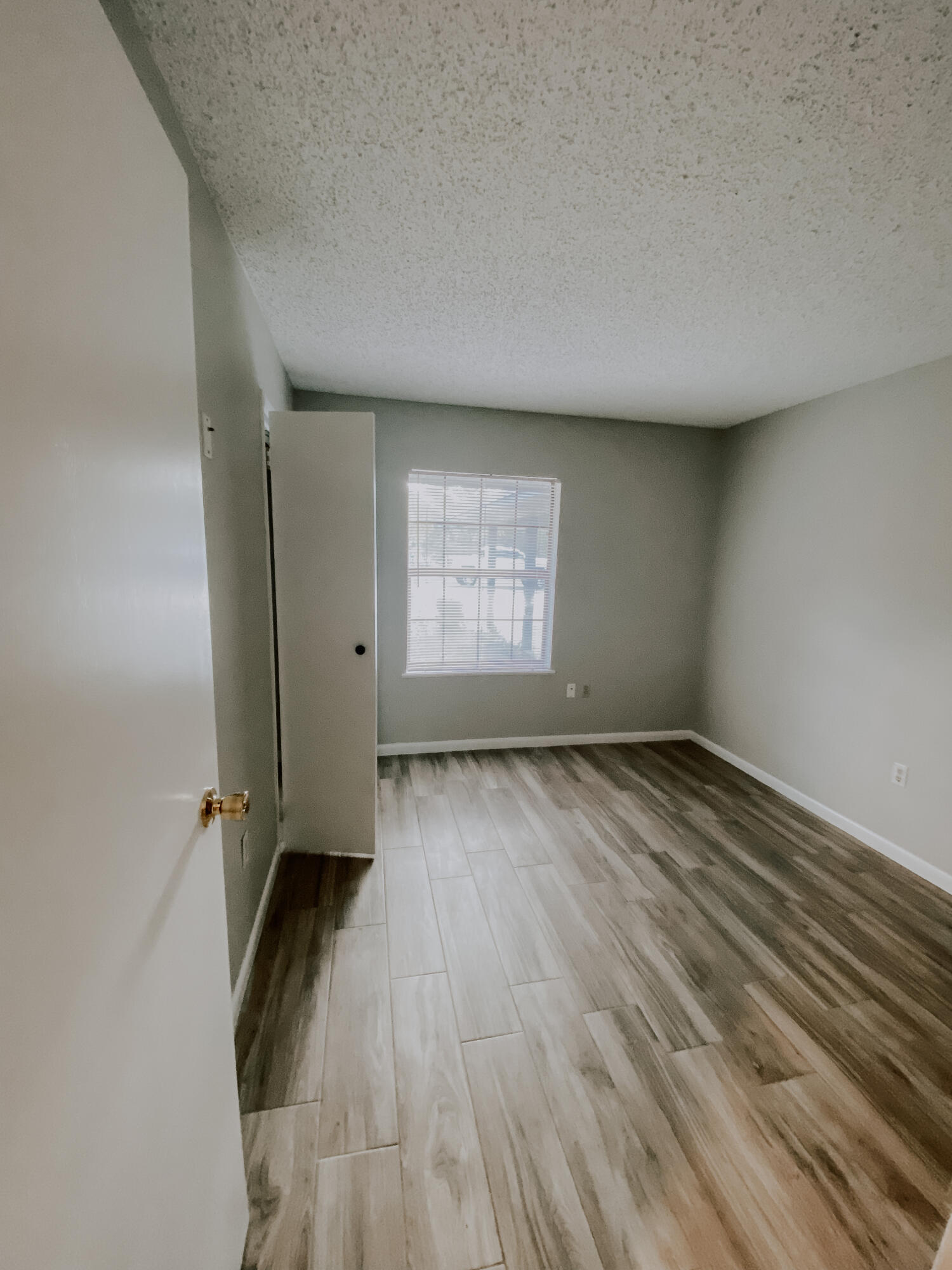 BERKSHIRE WOODS - Residential