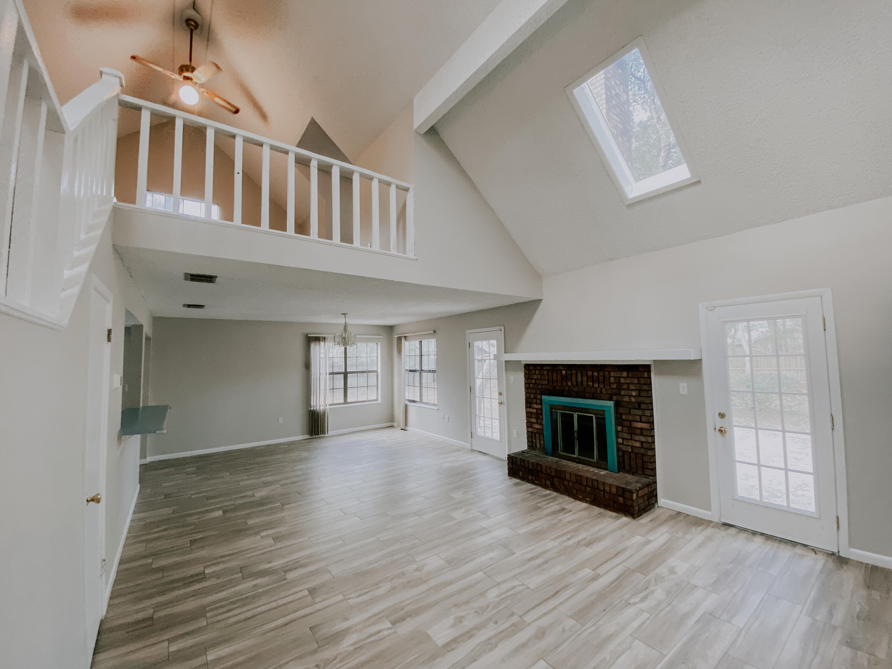 BERKSHIRE WOODS - Residential