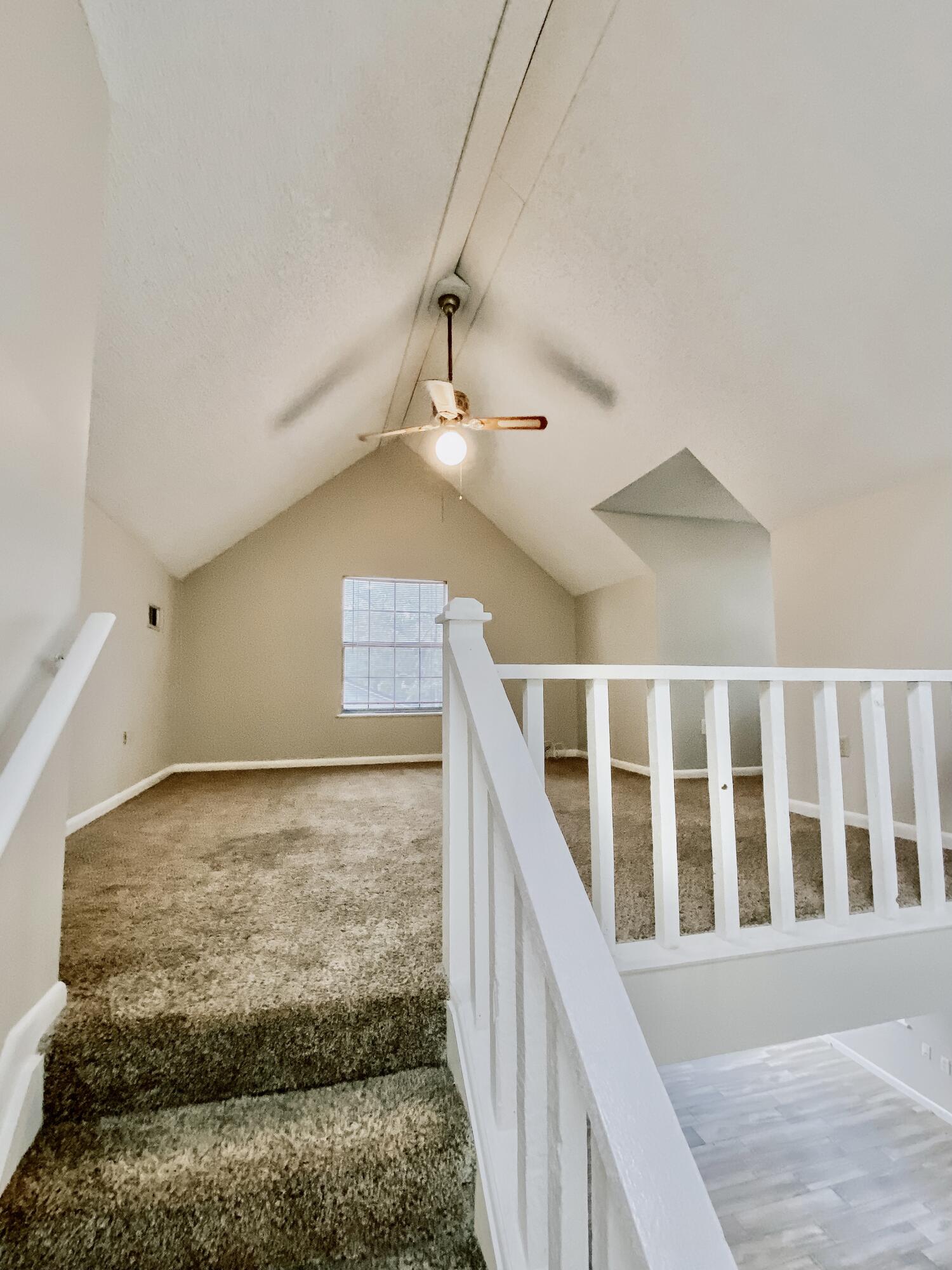 BERKSHIRE WOODS - Residential