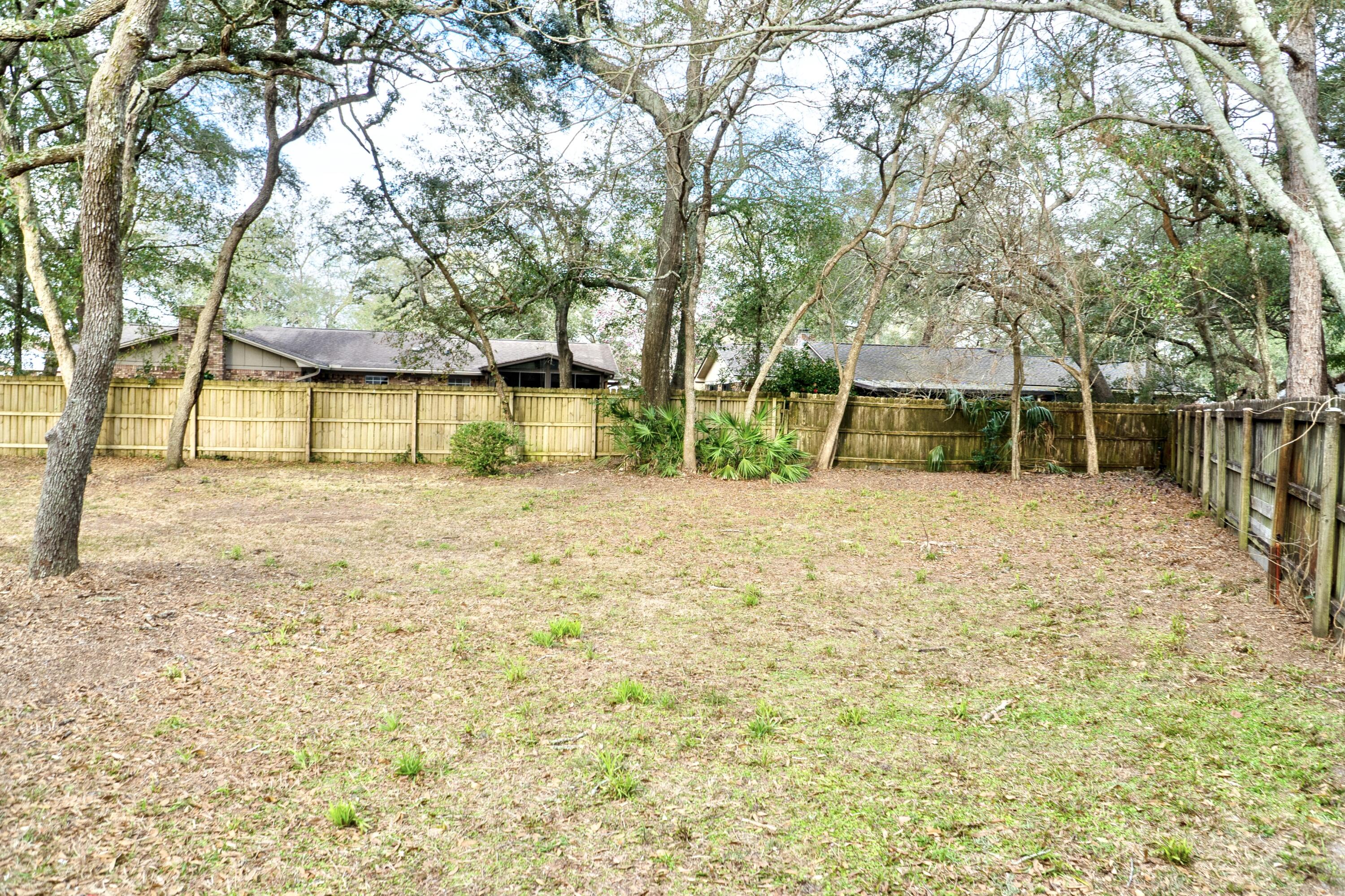 BERKSHIRE WOODS - Residential