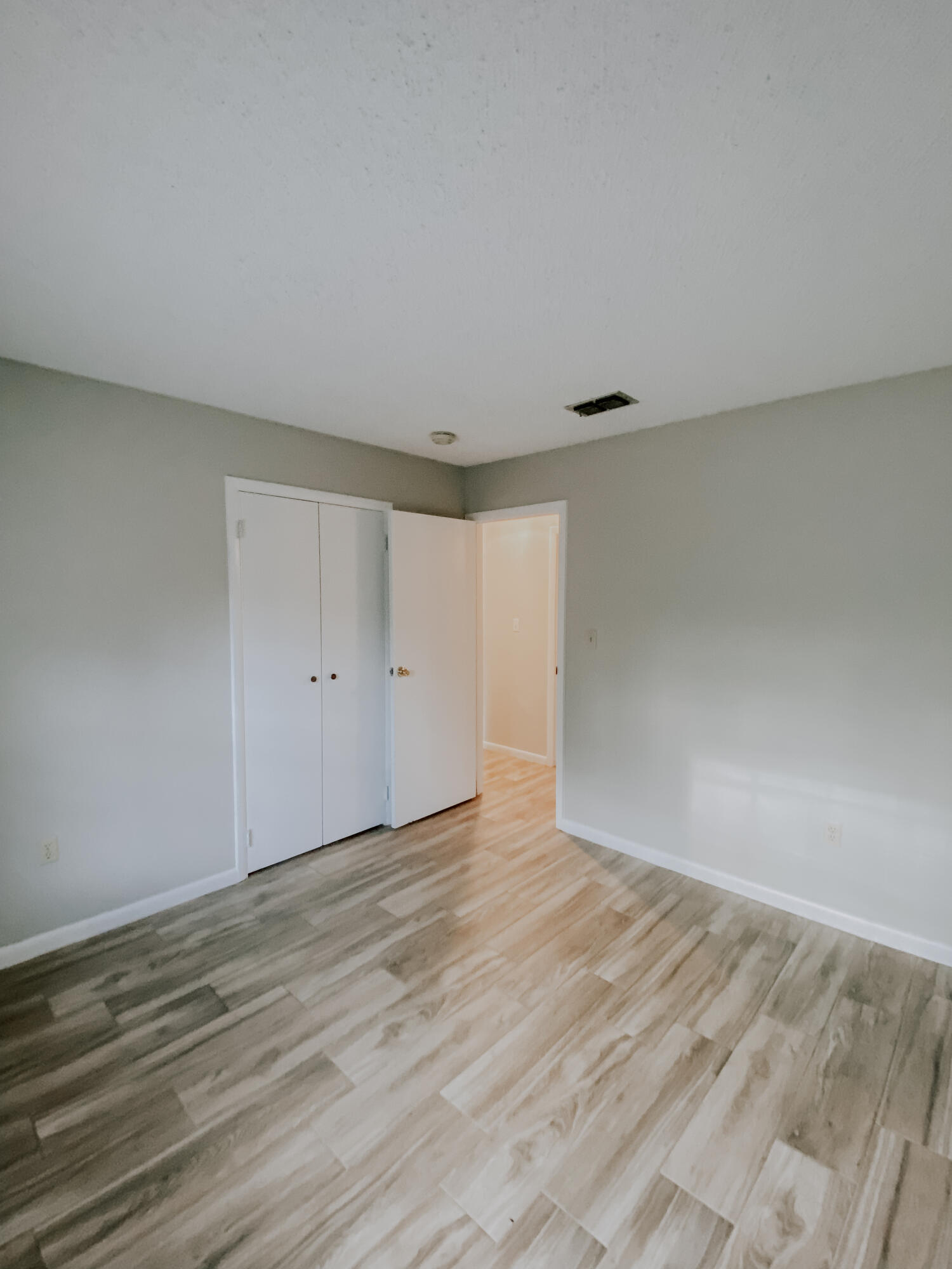 BERKSHIRE WOODS - Residential