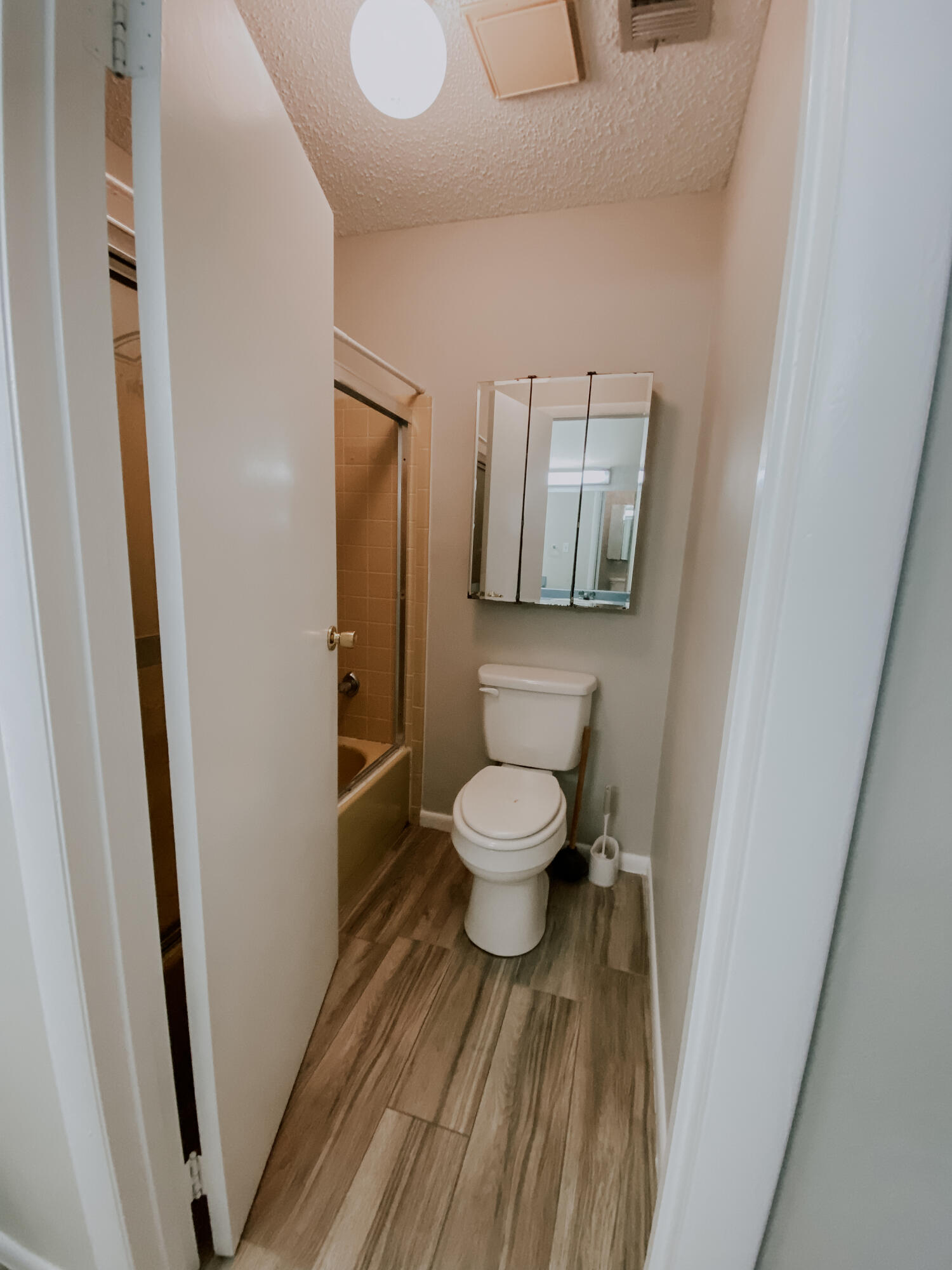 BERKSHIRE WOODS - Residential