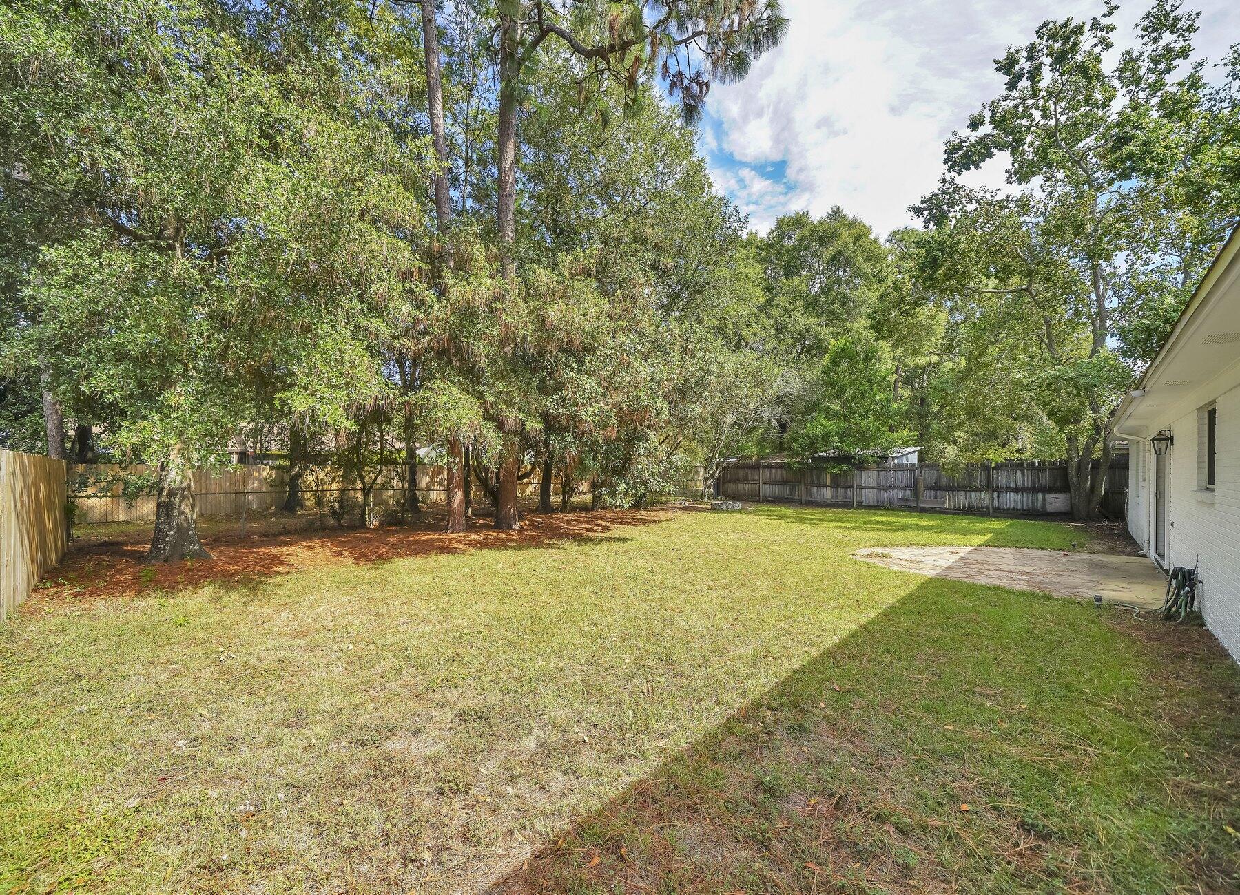 NICEVILLE PINES - Residential Lease