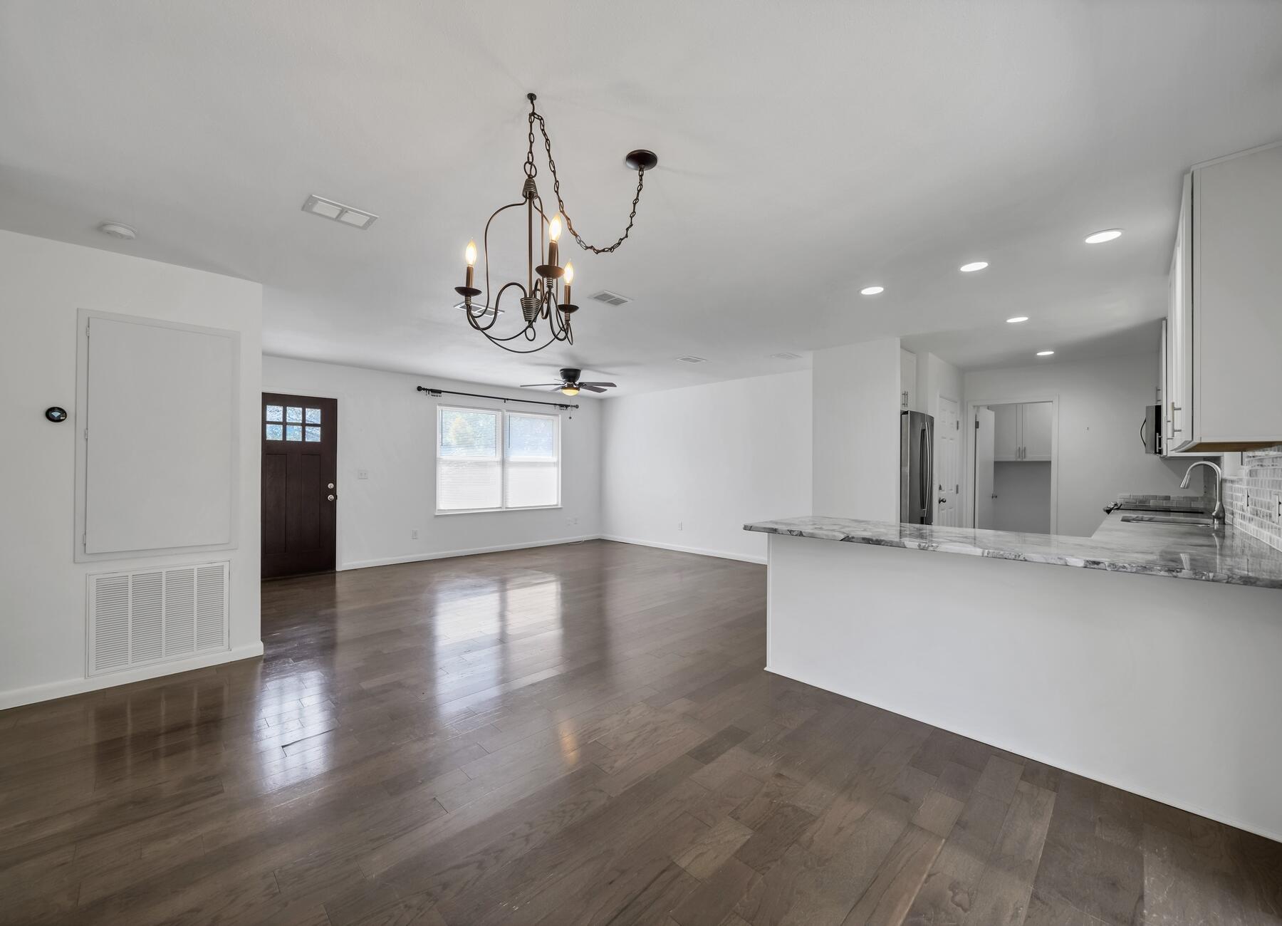 NICEVILLE PINES - Residential Lease