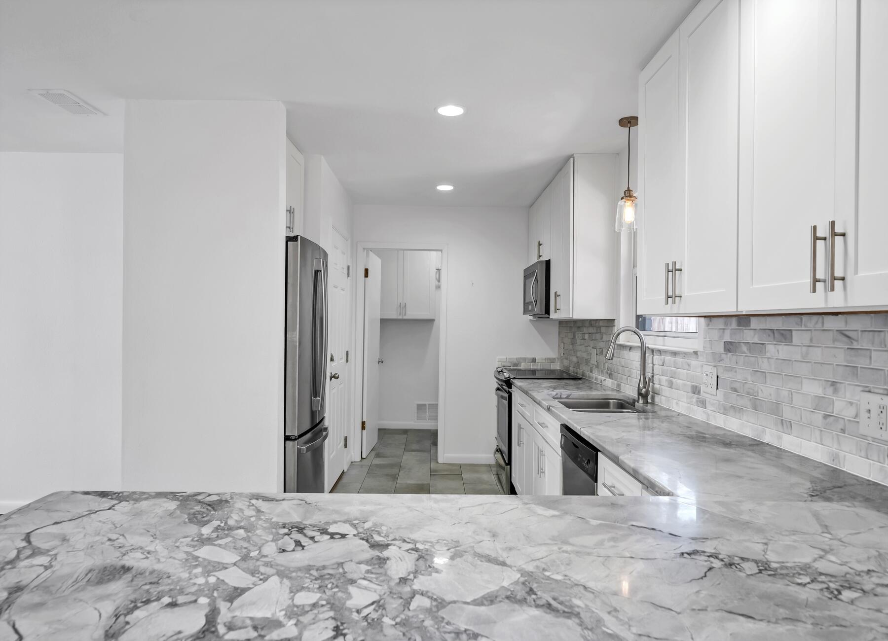 NICEVILLE PINES - Residential Lease