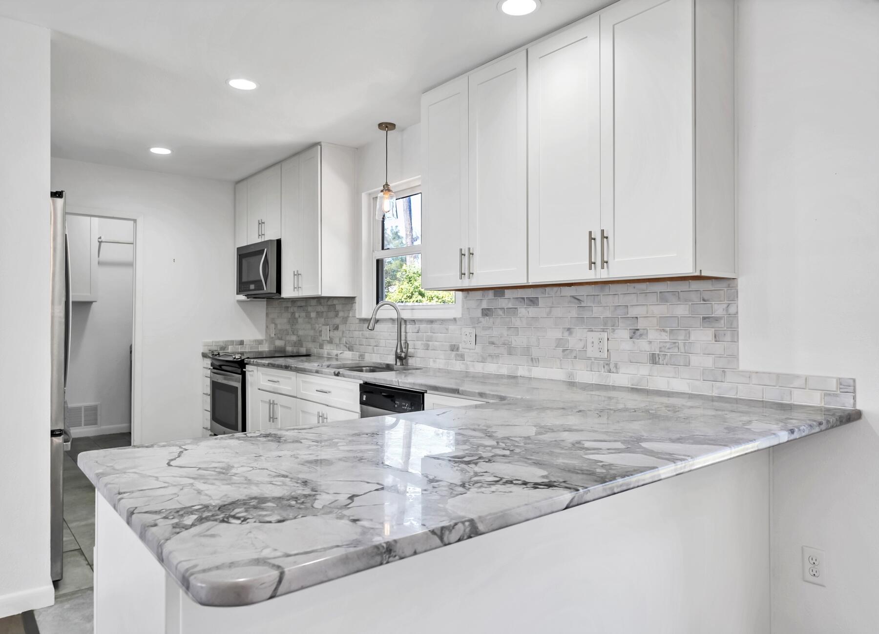 NICEVILLE PINES - Residential Lease