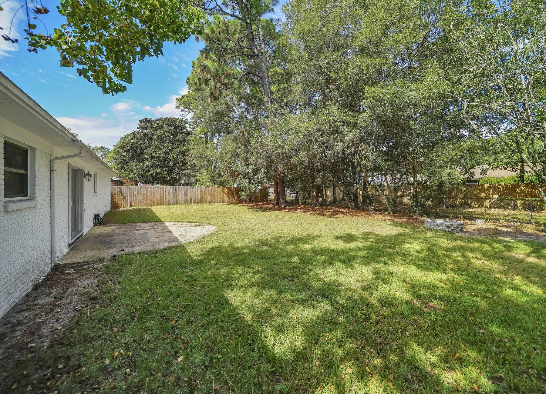 NICEVILLE PINES - Residential Lease