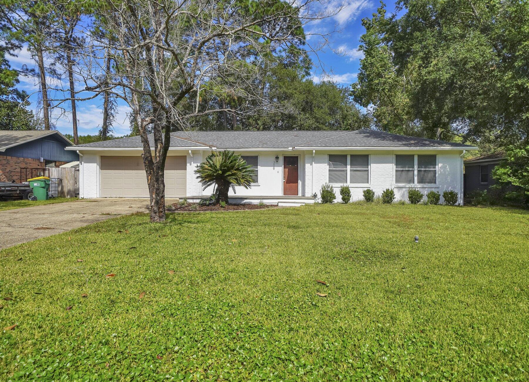 NICEVILLE PINES - Residential Lease