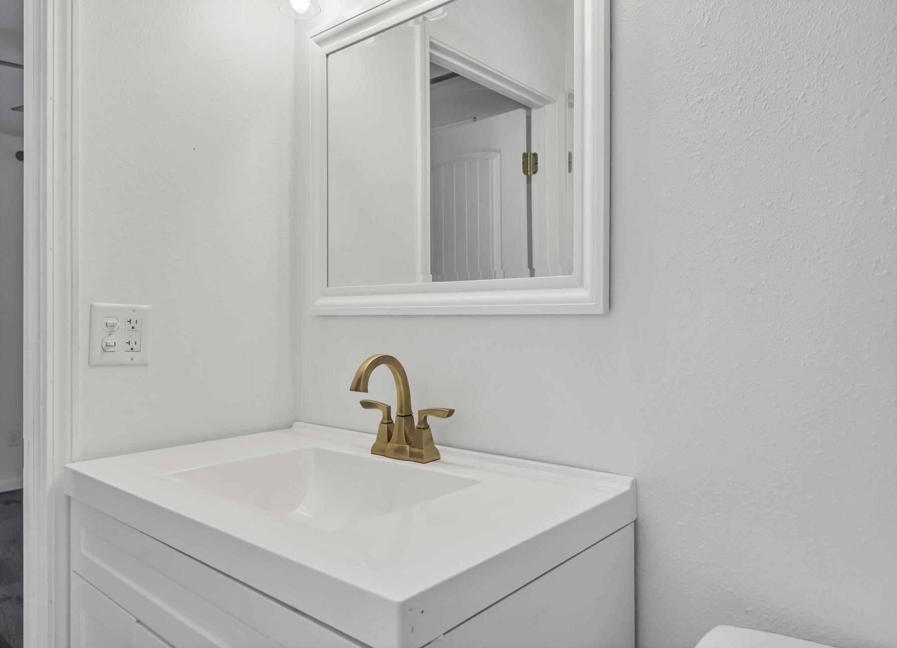 NICEVILLE PINES - Residential Lease