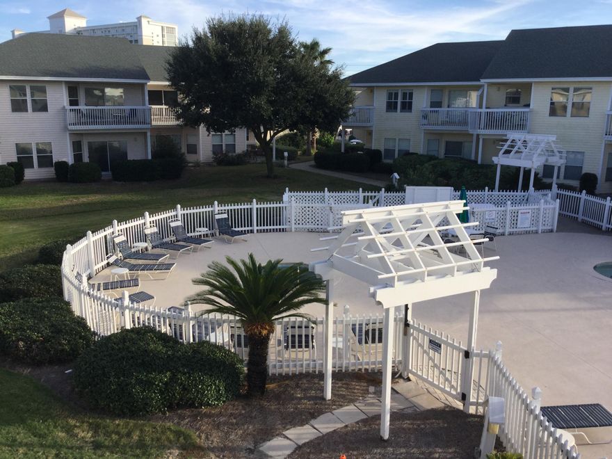 DRASTIC PRICE DROP !!!!!!!!!Beautifully furnished and very well maintained condominium. If you are looking for a move in ready unit this one is for you. All new paint, flooring, andnew HVAC. This one bedroom unit overlooks one of the largest heated pools at Sandpiper Cove Condominiums. Located only a quick walk over to the deeded 1100 feet of beach access. Sandpiper also has many amenities for you and your guest. 5 swimming pools (2 heated), 3 hot tubs, harbor front marina, boat docking along the canal, boat launch, par three nine hole pitch and putt golf course and 24 hour gate and roving courtesy patrol. Sandpiper is also home to the Louisiana Lagniappe Restaurant serving dinner nightly.