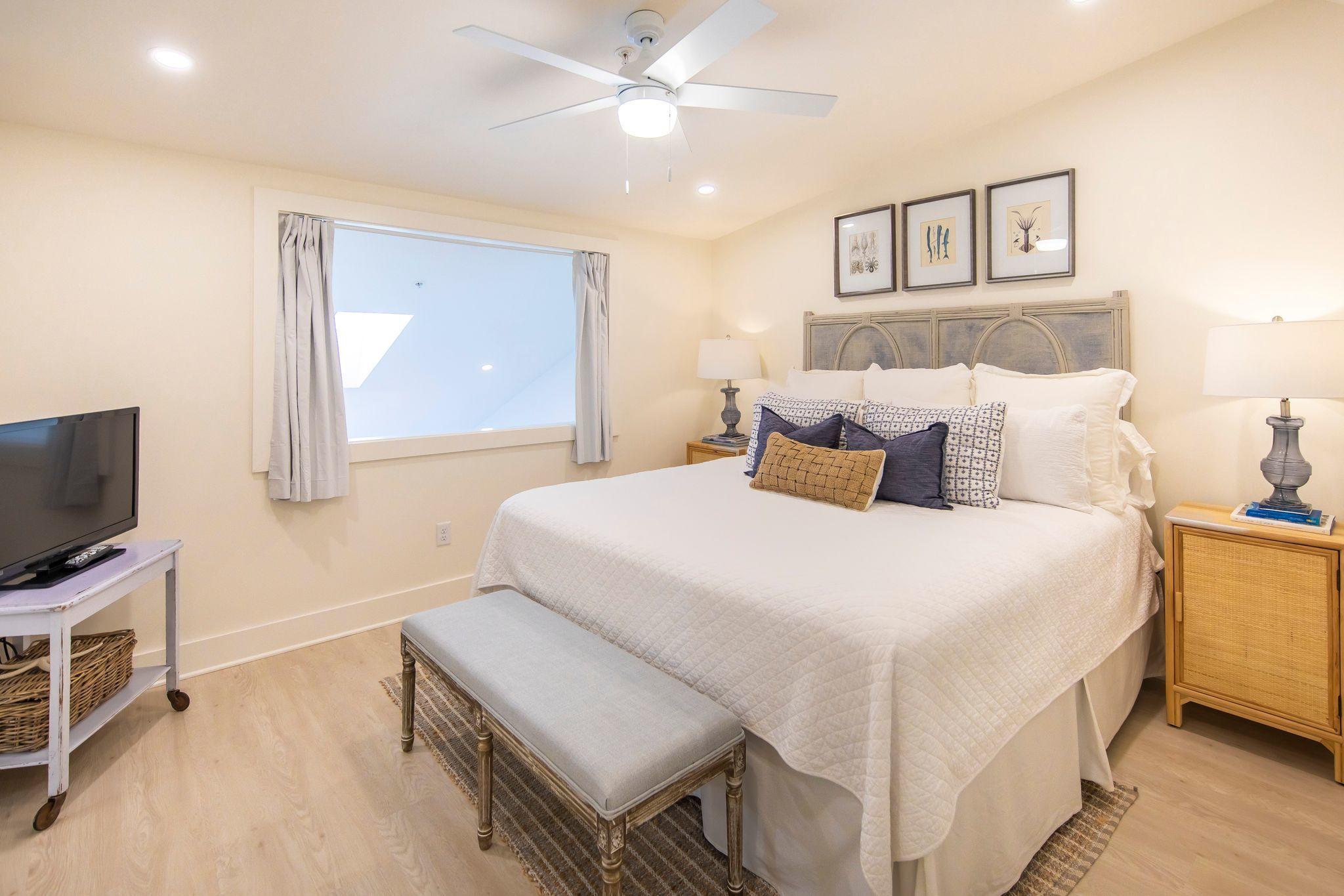 COMMODORE'S RETREAT LIMITED C - Residential