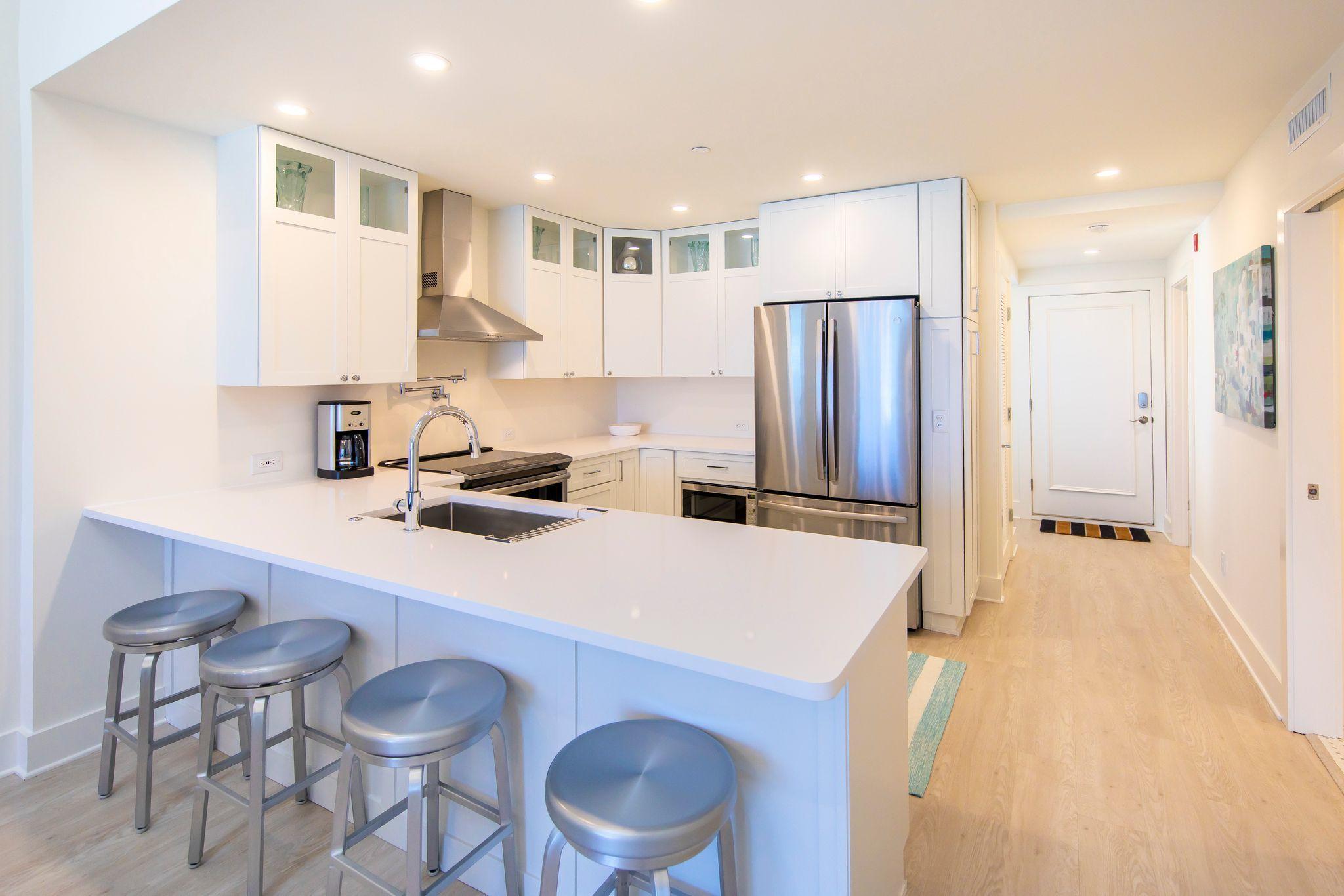 COMMODORE'S RETREAT LIMITED C - Residential