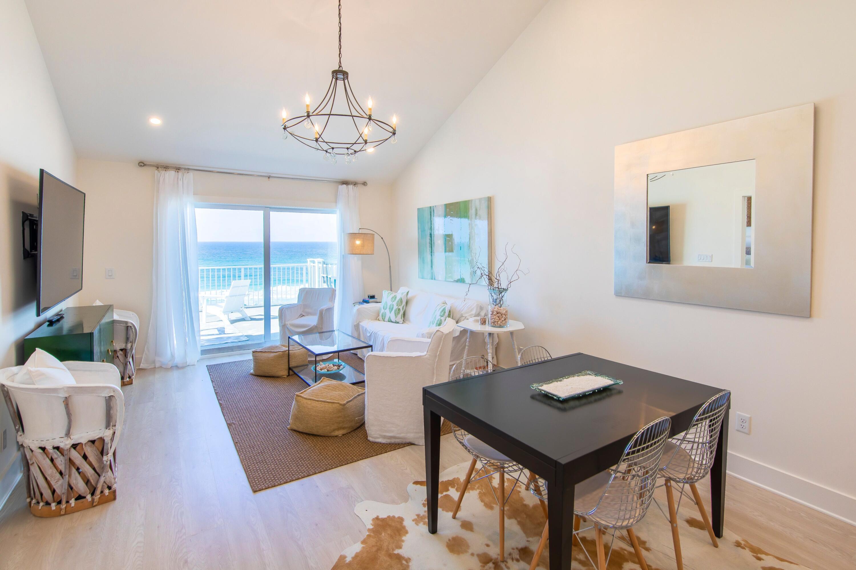 COMMODORE'S RETREAT LIMITED C - Residential