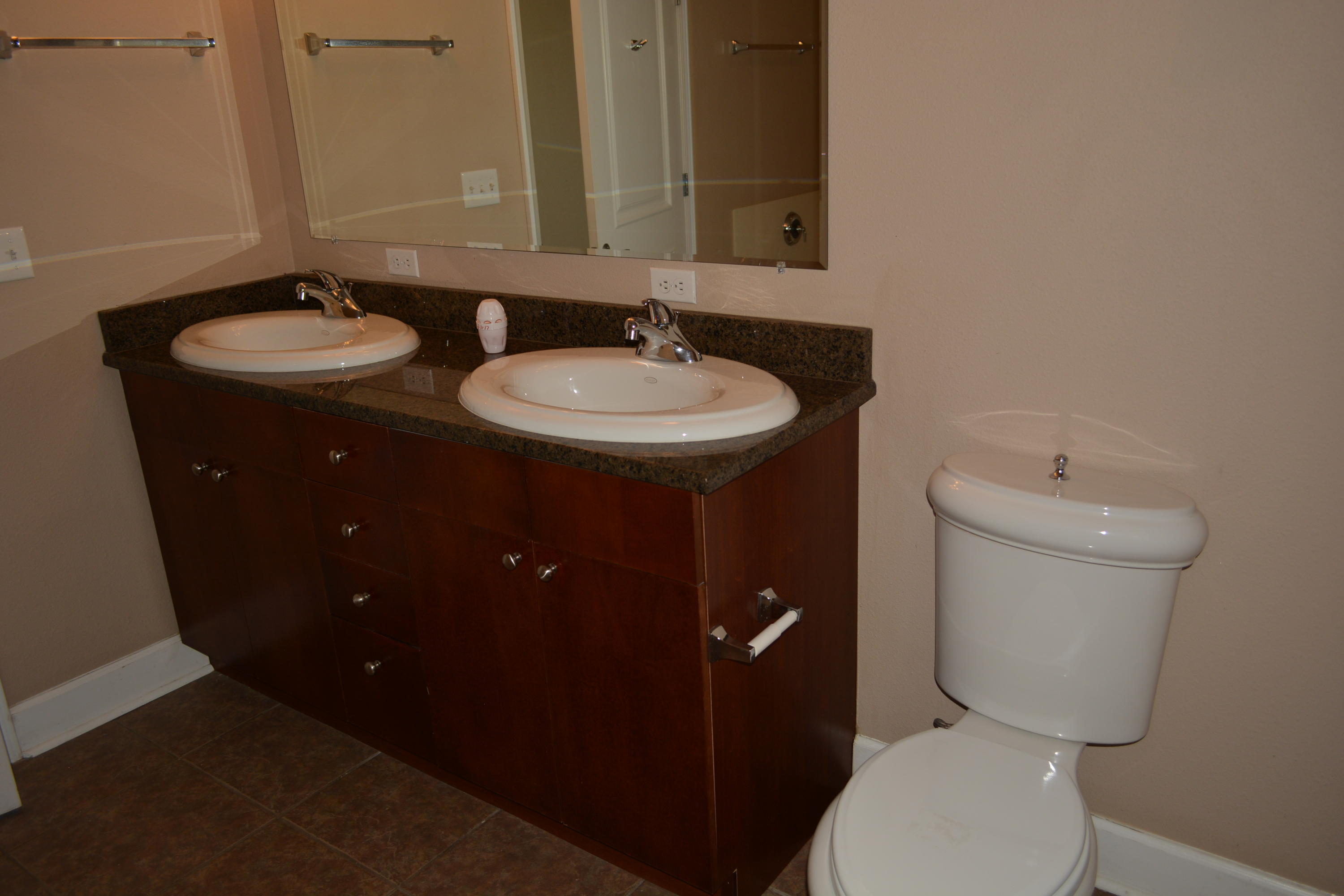 PIER 23 - Residential