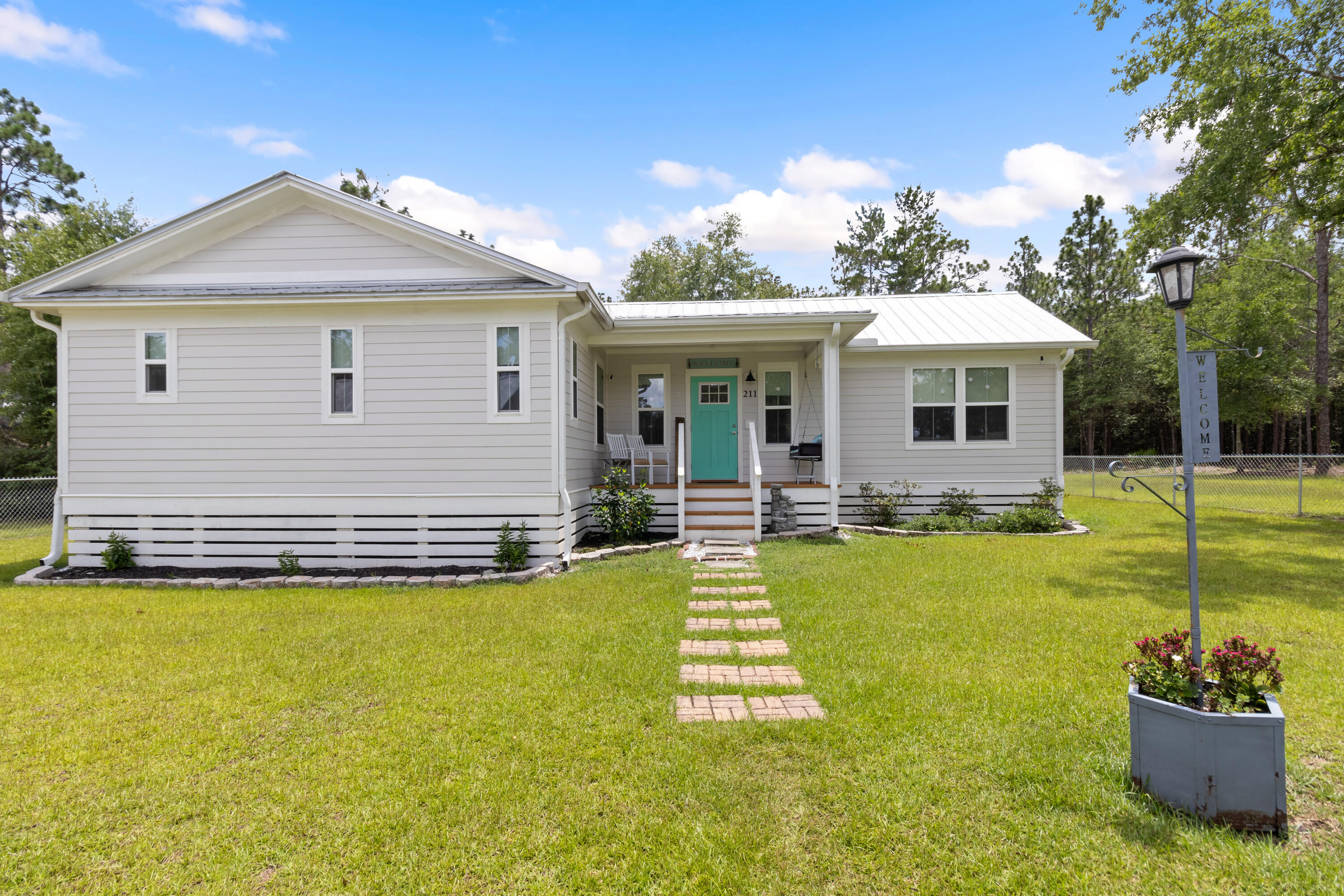 OAKWOOD LAKES ESTATES - Residential