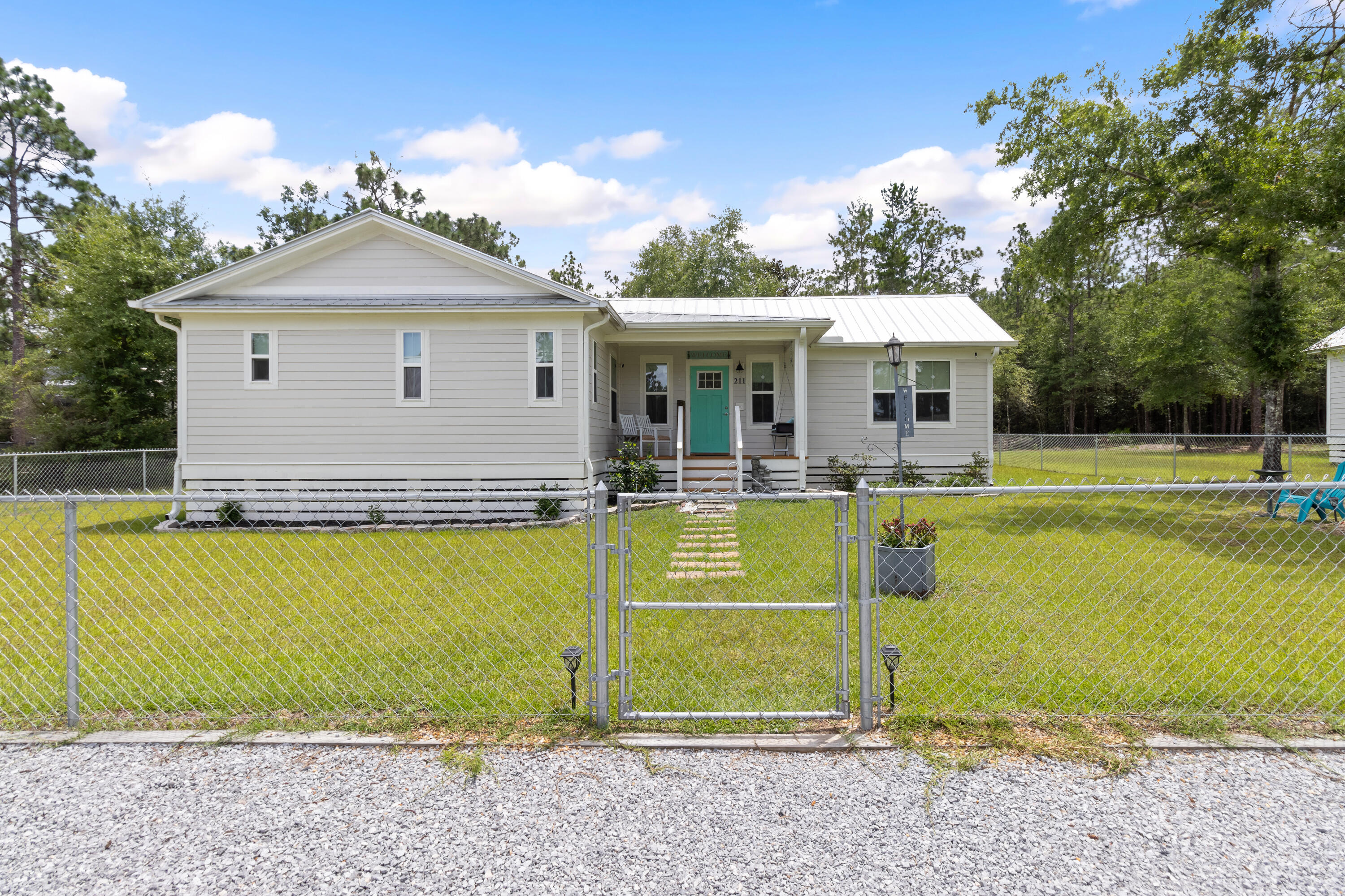 OAKWOOD LAKES ESTATES - Residential