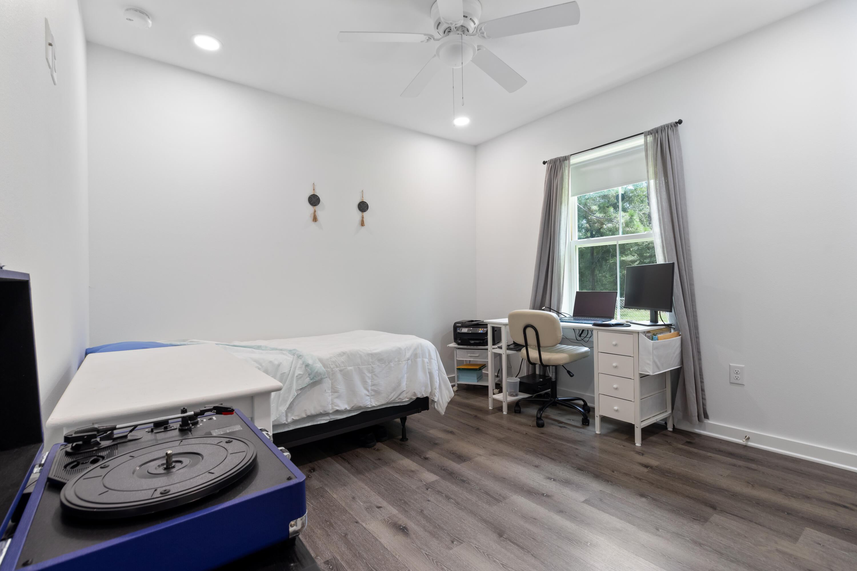 OAKWOOD LAKES ESTATES - Residential