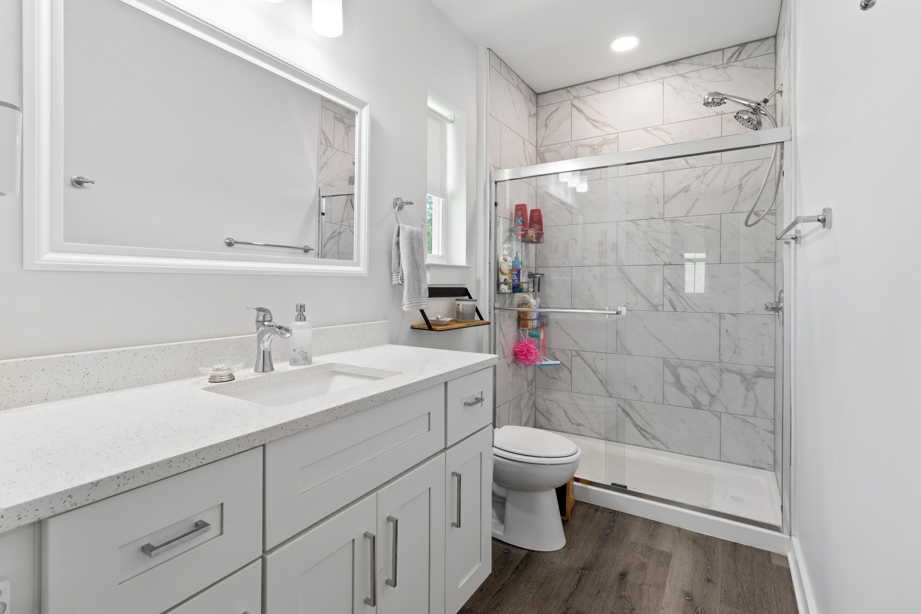 OAKWOOD LAKES ESTATES - Residential