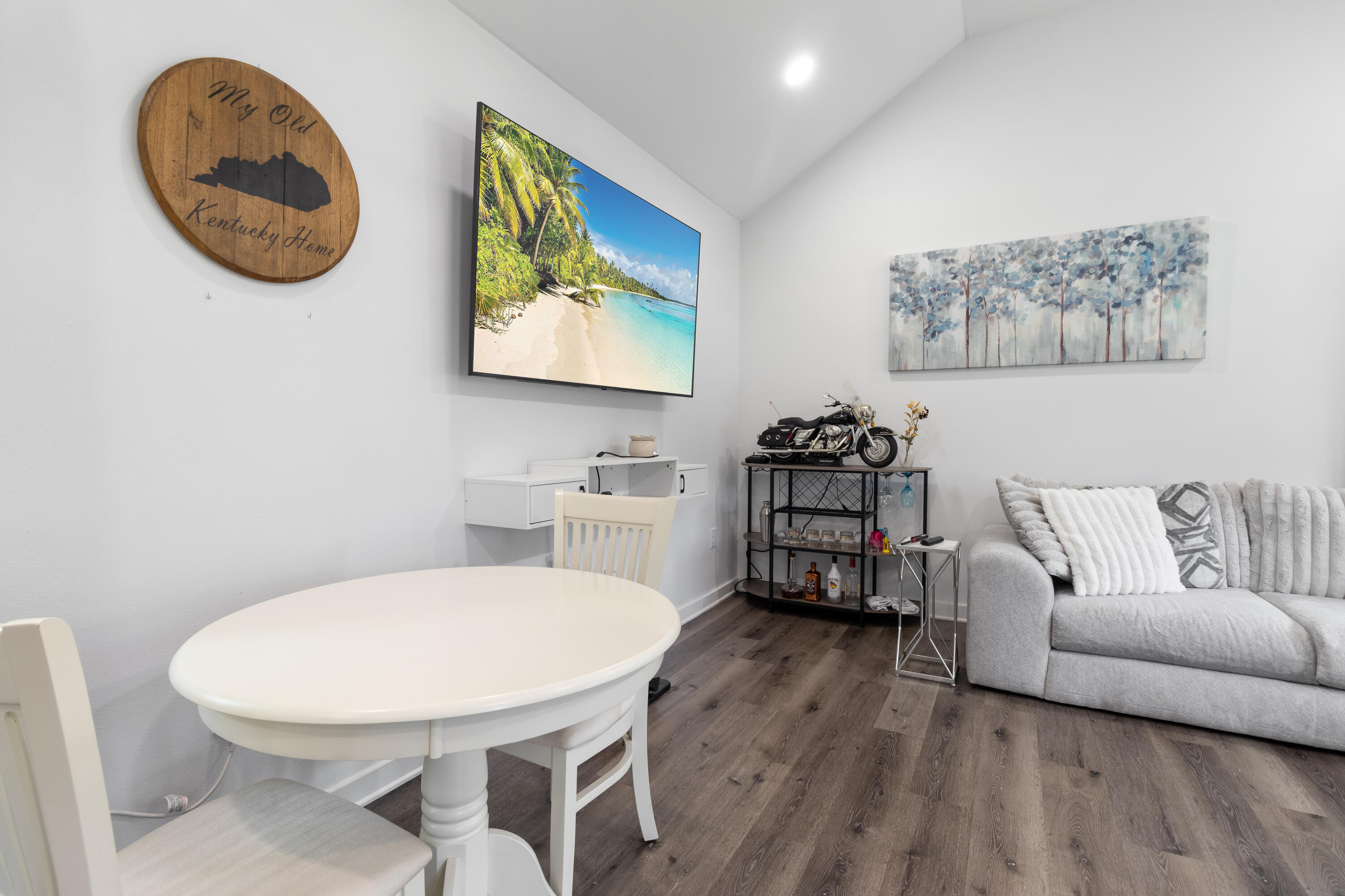 OAKWOOD LAKES ESTATES - Residential