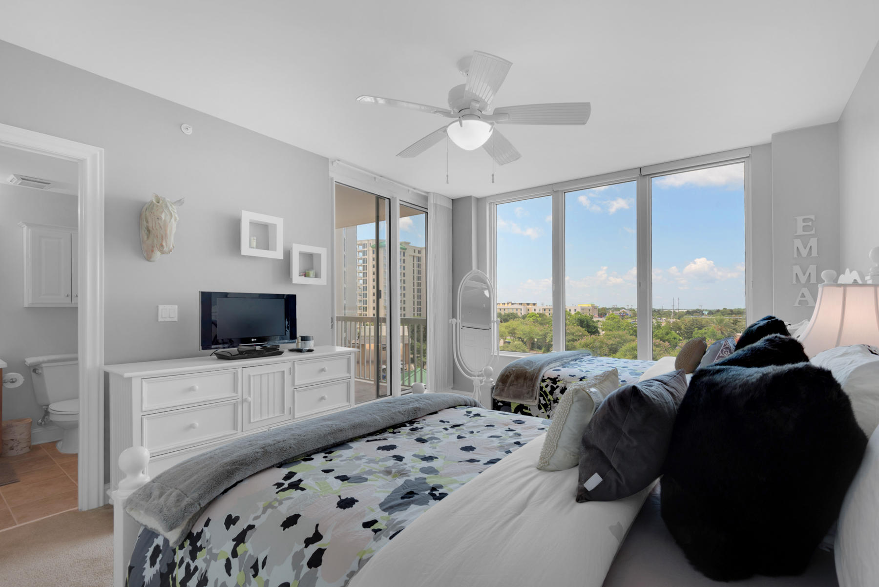 ST. BARTH AT SILVER SHELLS - Residential