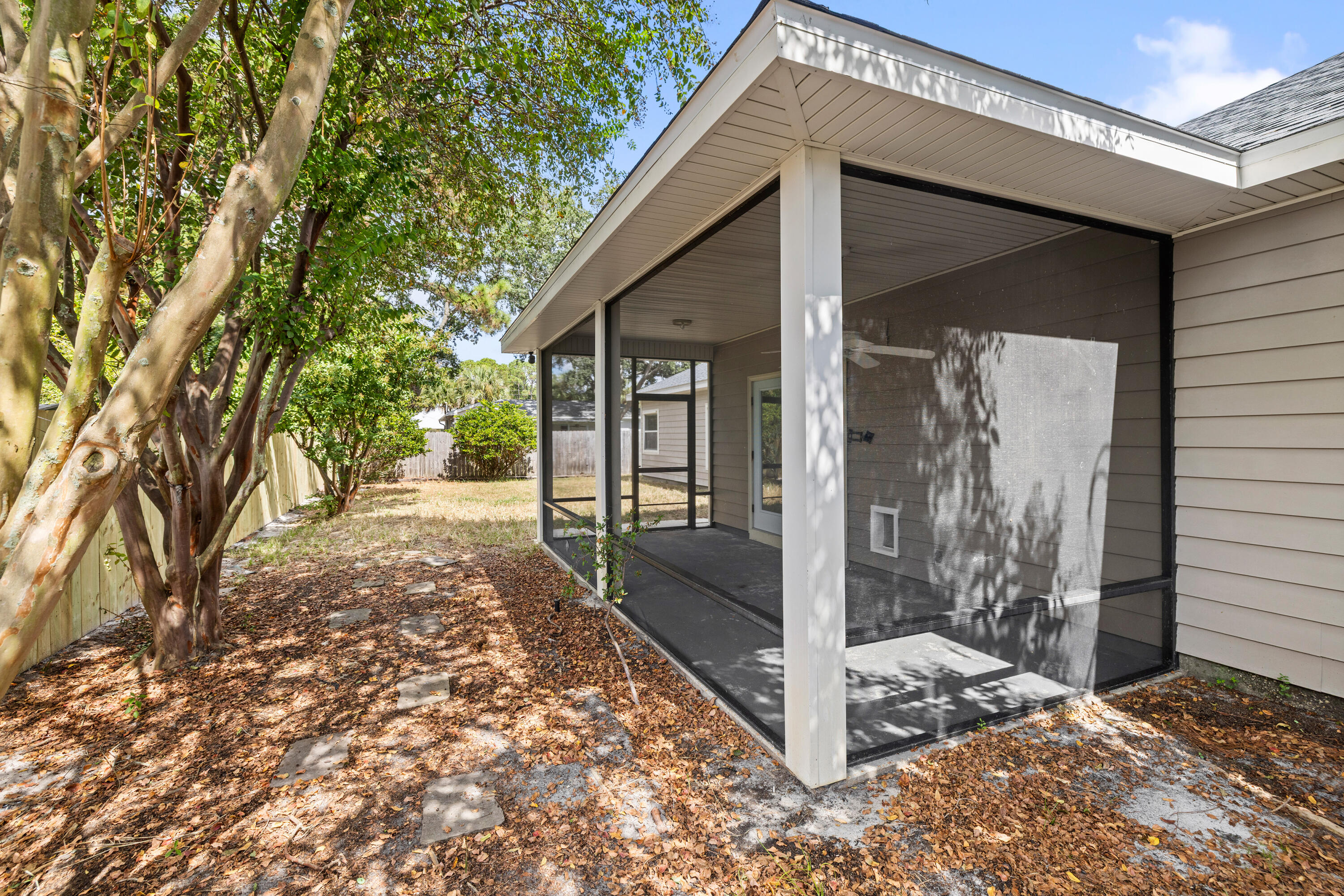 DOROTHY BOWEN ESTATES - Residential