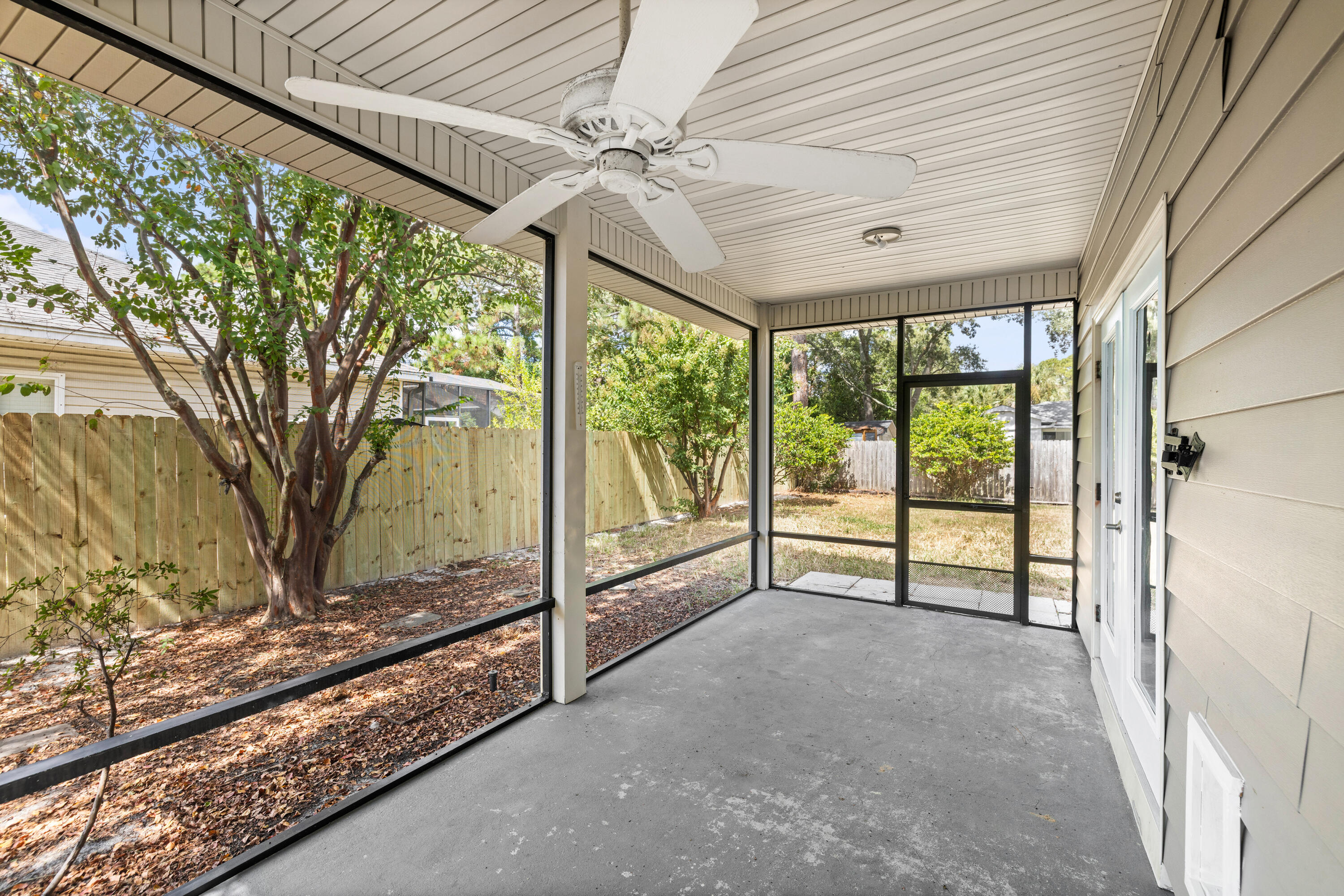DOROTHY BOWEN ESTATES - Residential