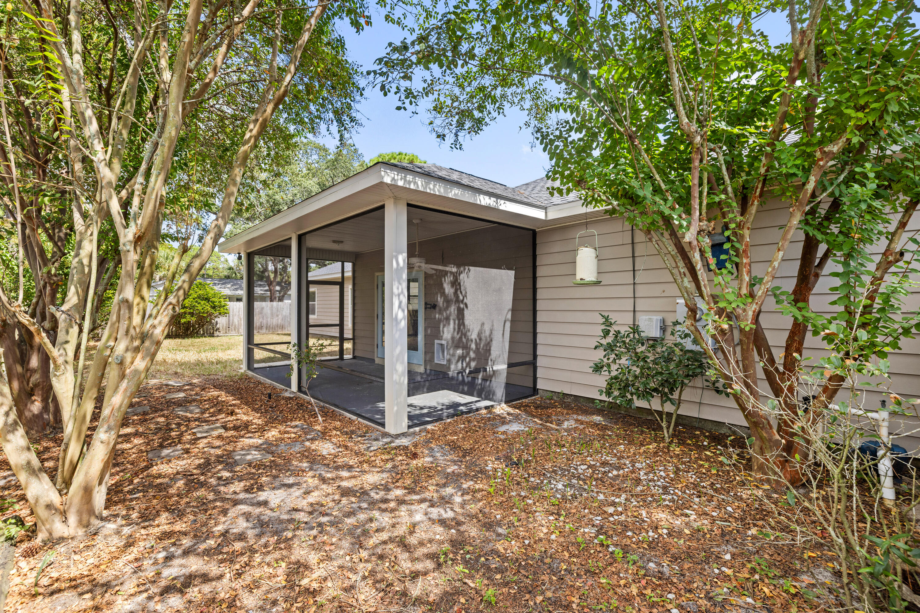 DOROTHY BOWEN ESTATES - Residential