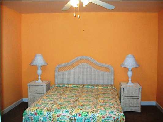 KISKA BEACH - Residential Lease