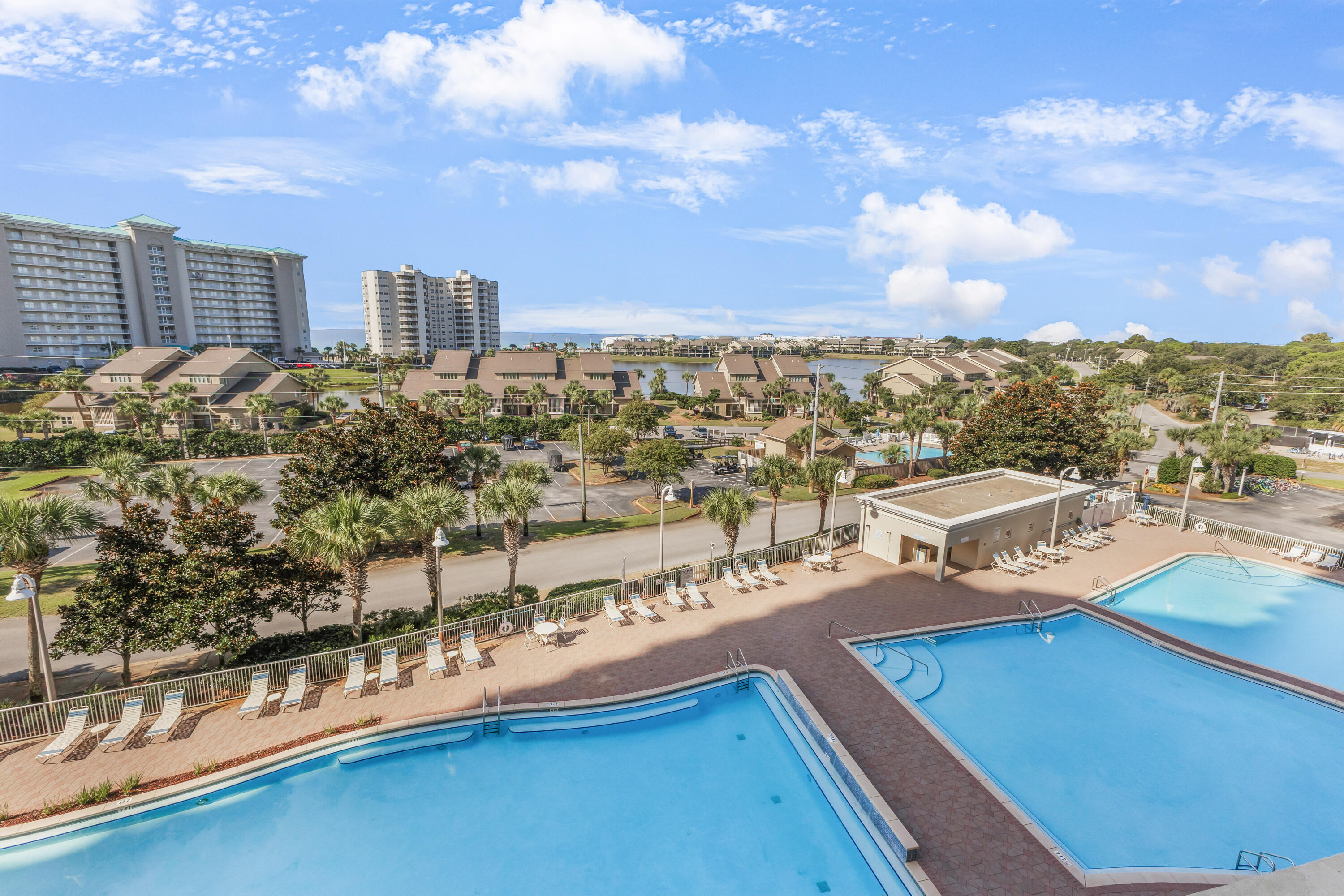 ARIEL DUNES II - Residential
