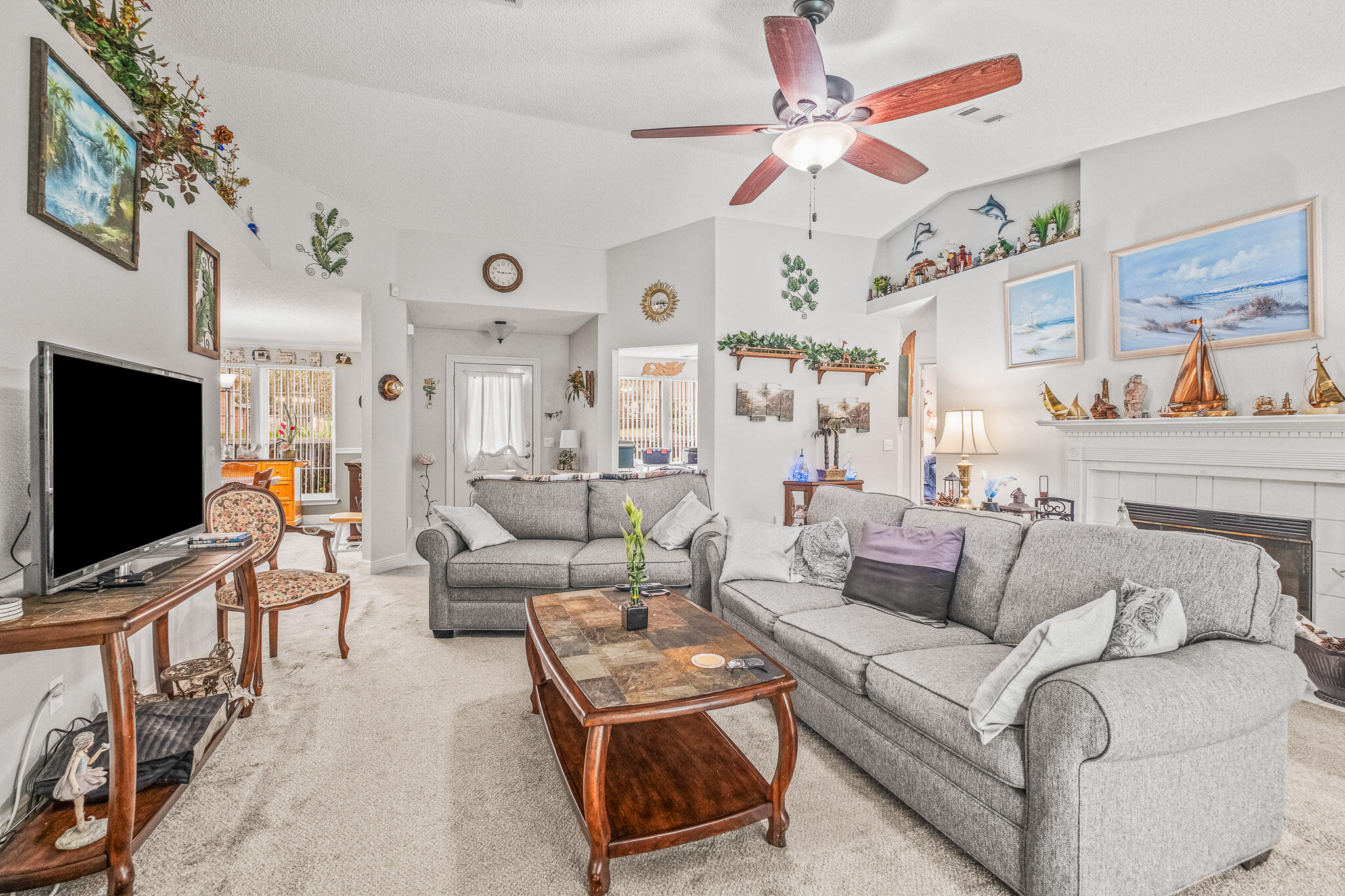 MAGNOLIA LAKE ESTATES PH 2 - Residential