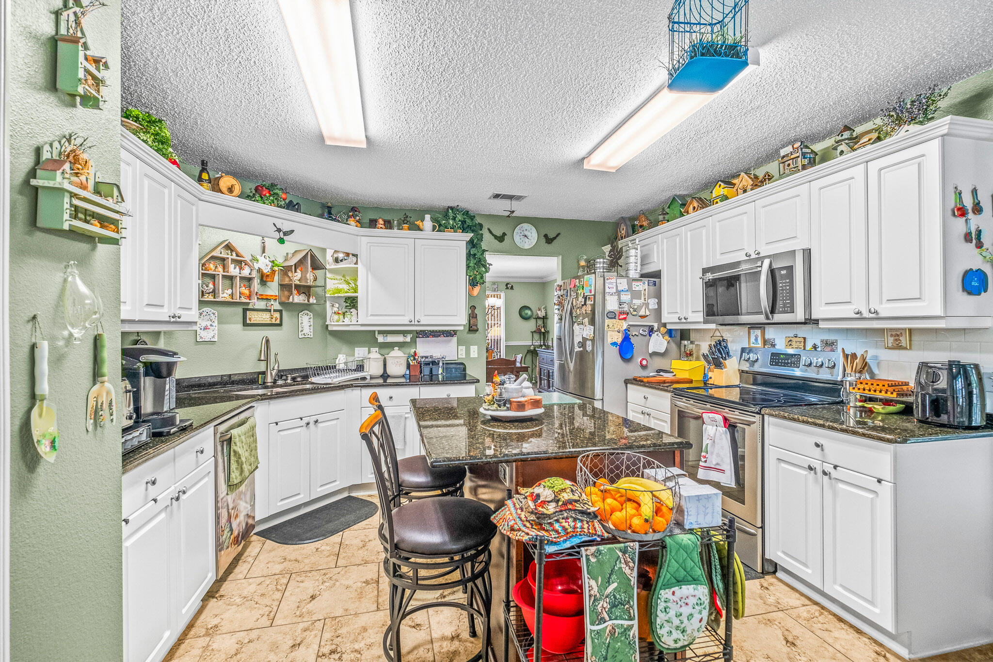 MAGNOLIA LAKE ESTATES PH 2 - Residential