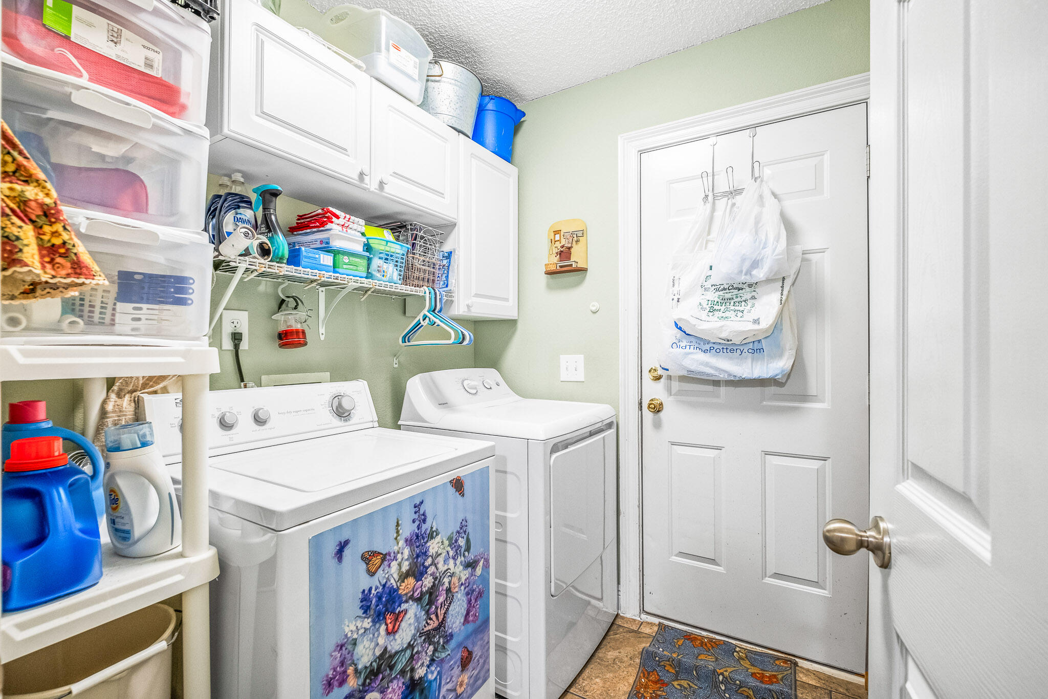 MAGNOLIA LAKE ESTATES PH 2 - Residential