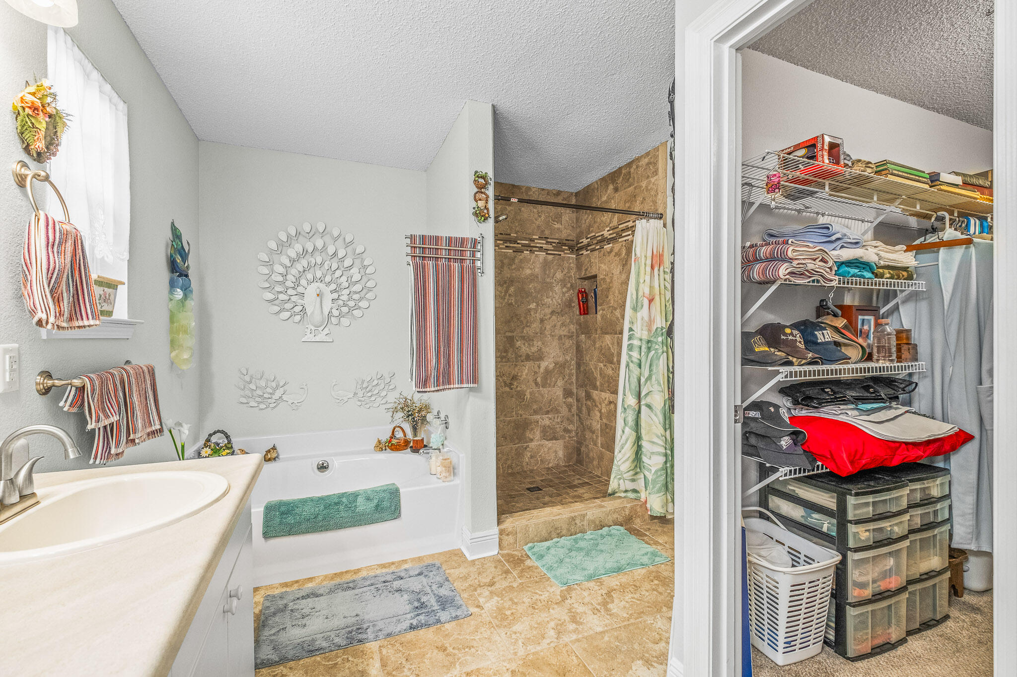 MAGNOLIA LAKE ESTATES PH 2 - Residential