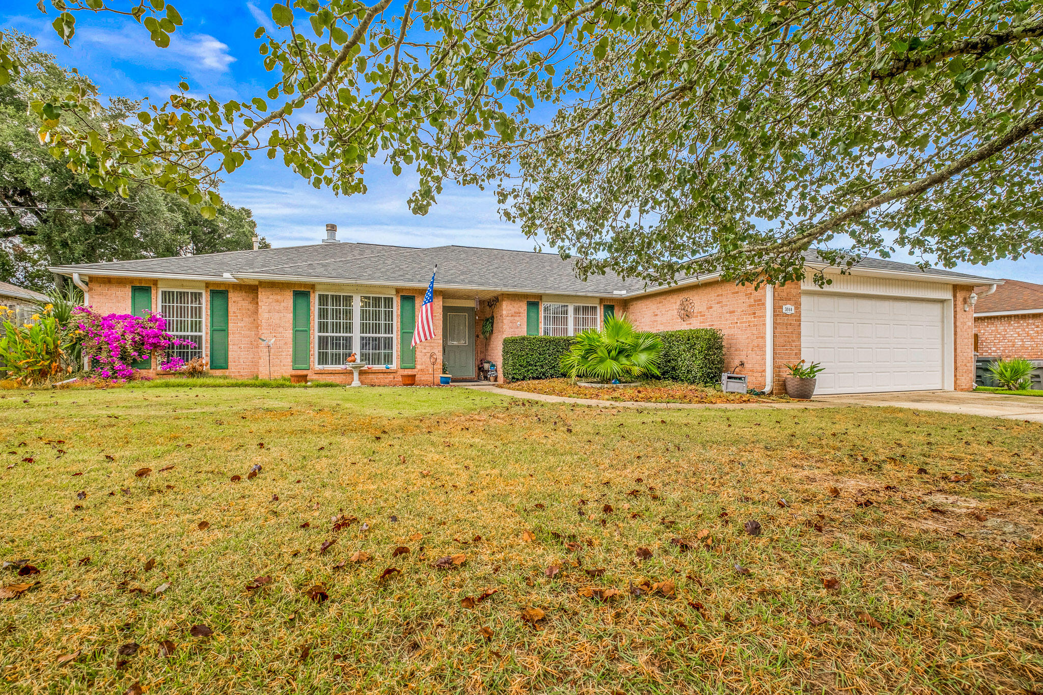 MAGNOLIA LAKE ESTATES PH 2 - Residential