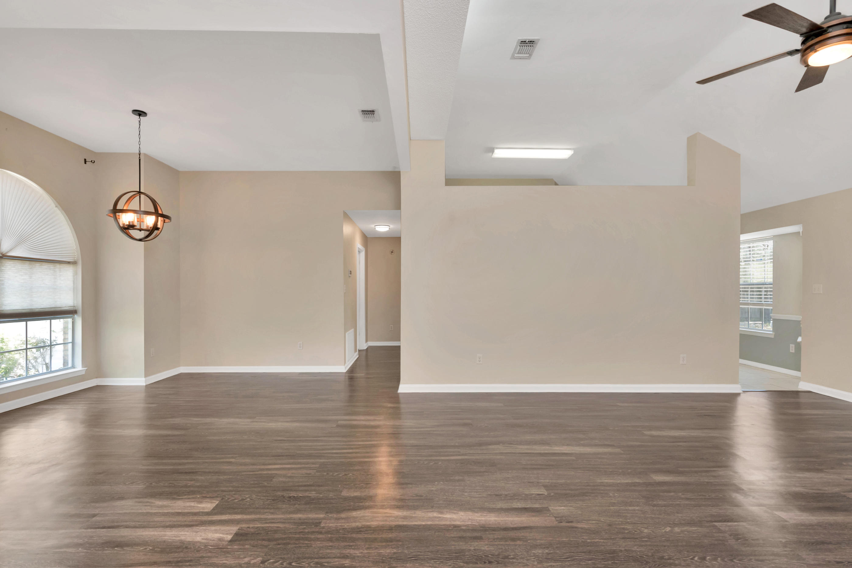 HOLLEY BY THE SEA - Residential