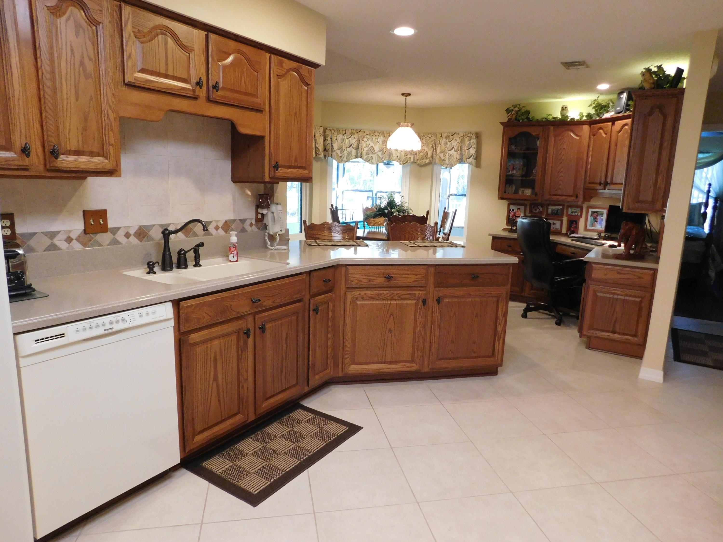 Le Chateau - Residential