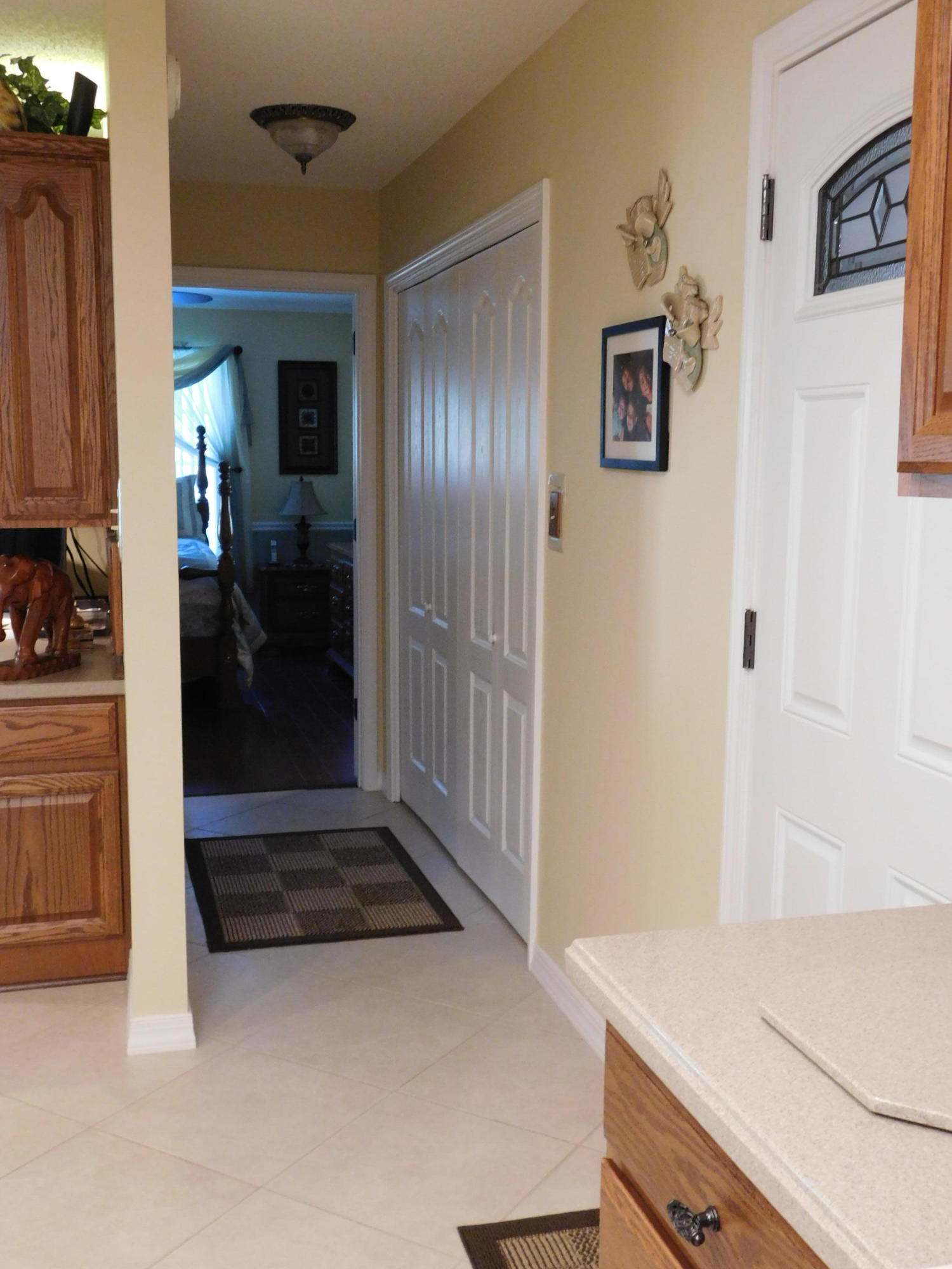 Le Chateau - Residential