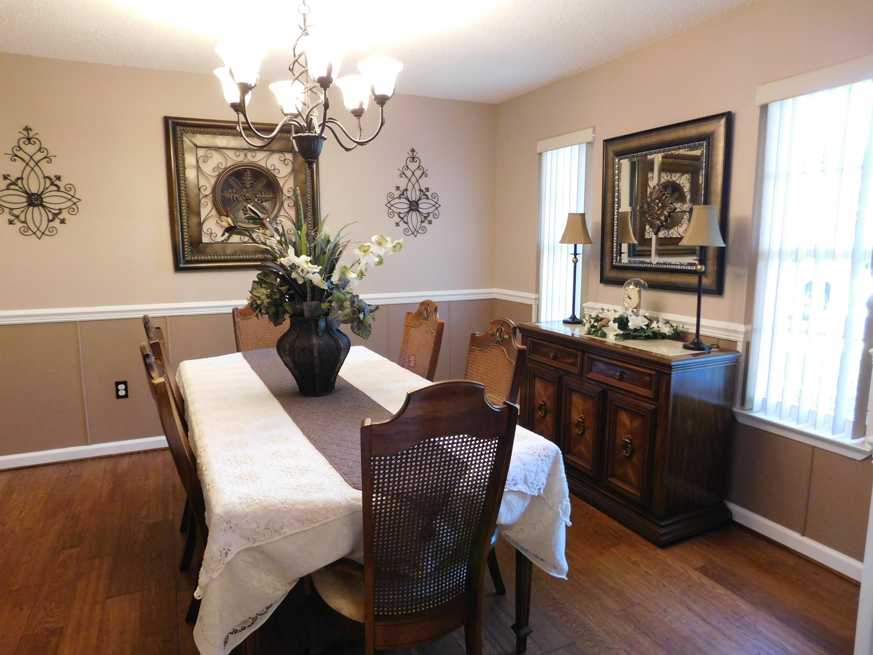 Le Chateau - Residential