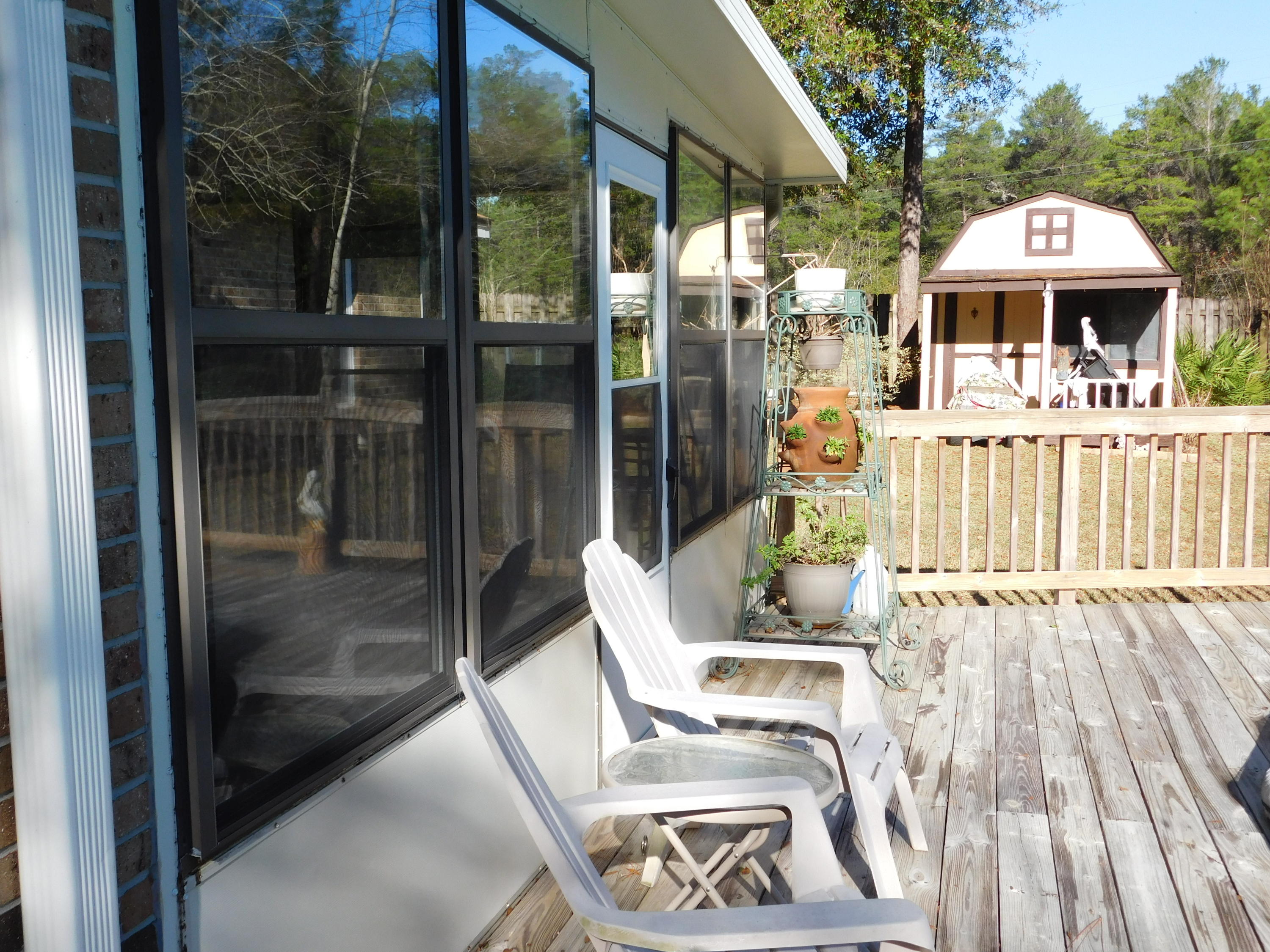 Le Chateau - Residential