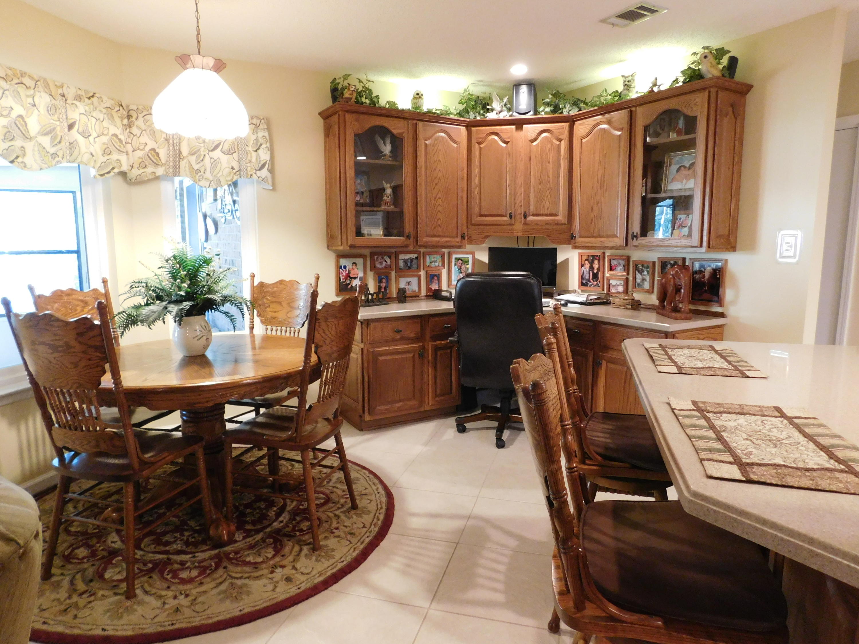 Le Chateau - Residential