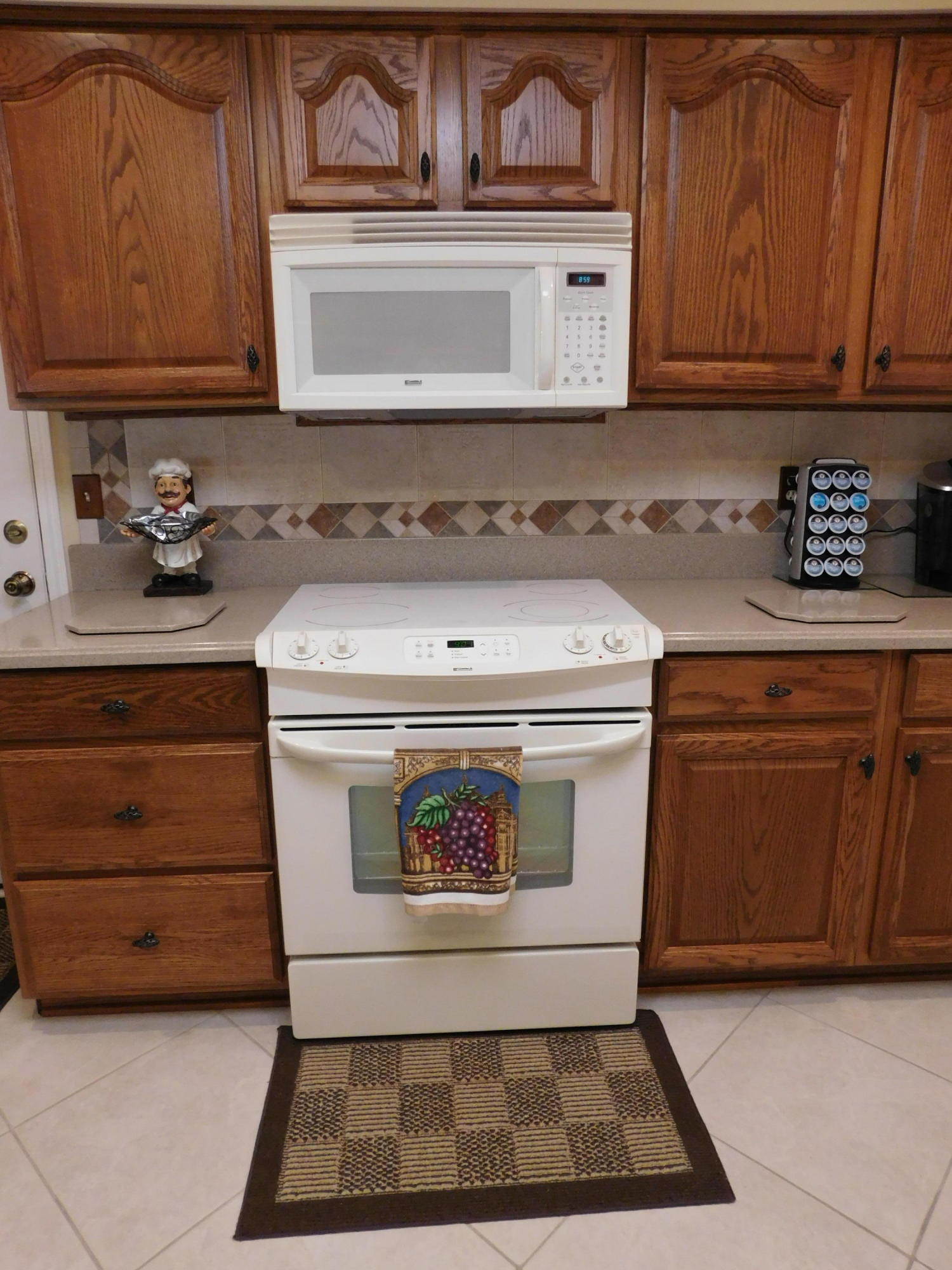 Le Chateau - Residential