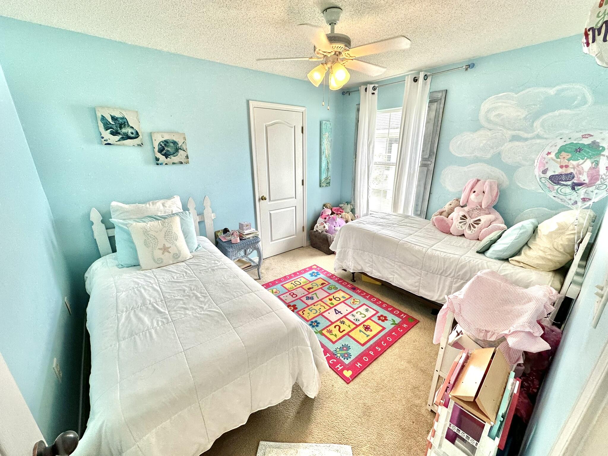 PARADISE RETREAT - Residential